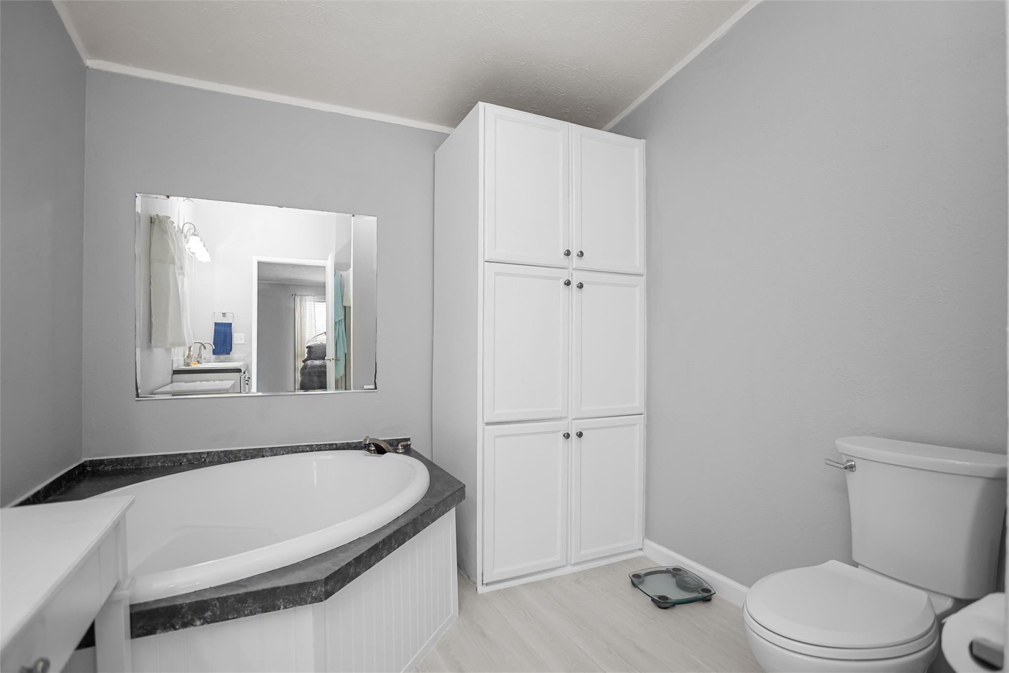 394 Morris Ln, Lufkin, TX 75904