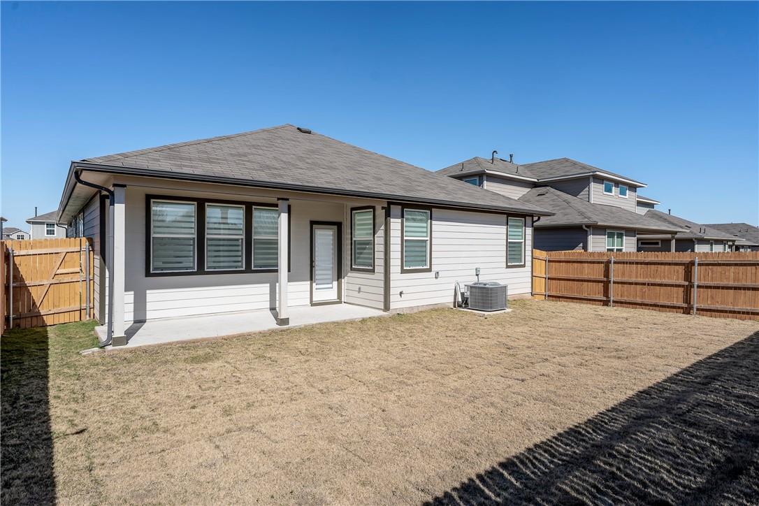 128 Big Sandy Creek Dr, Hutto, TX 78634