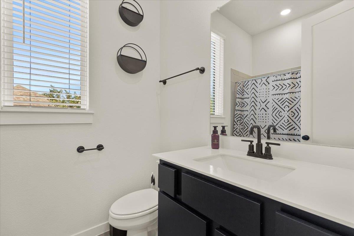 1020 Highcrest, Georgetown, TX 78628