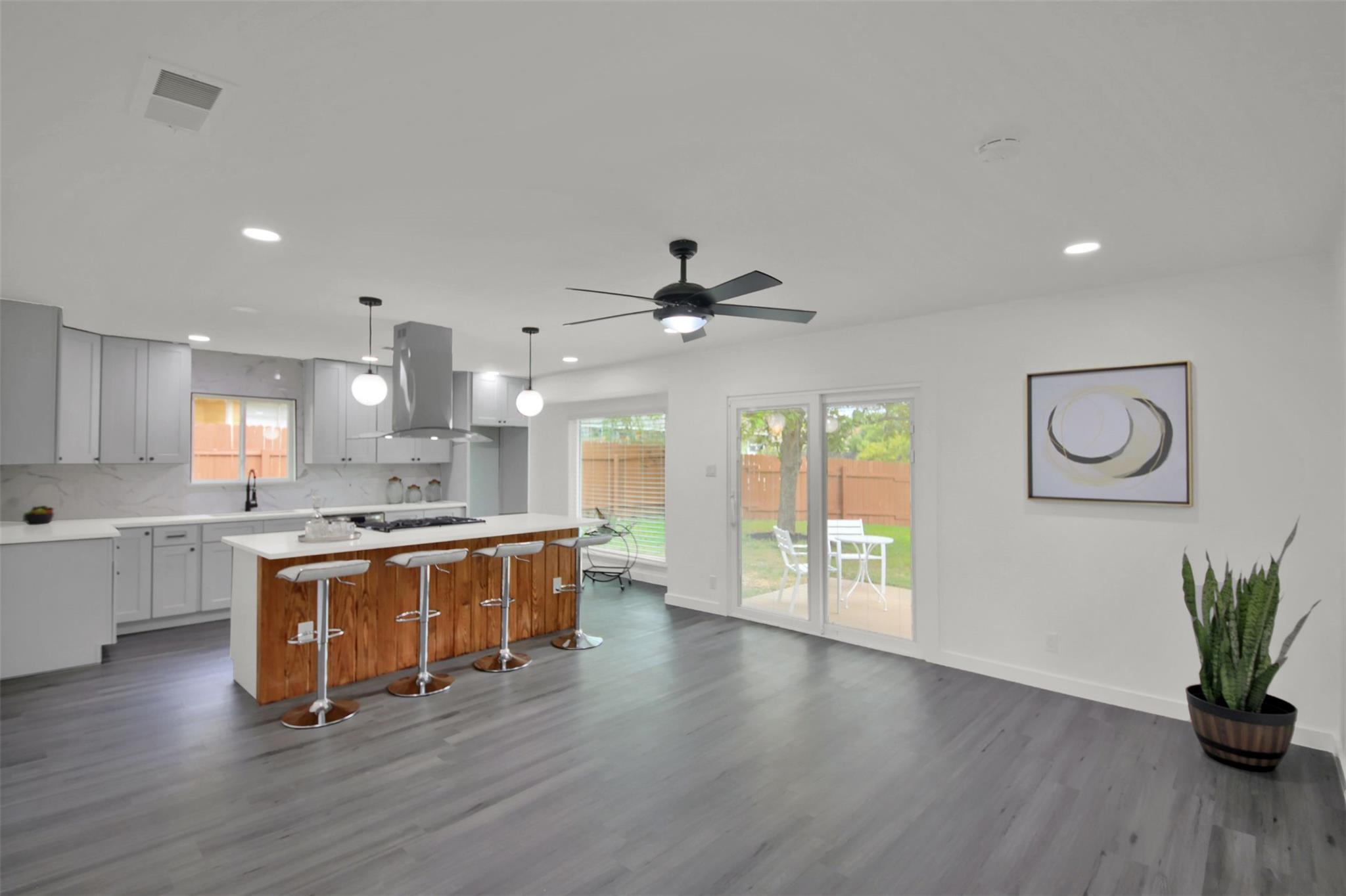 1408 Fairfield Dr, Austin, TX 78758