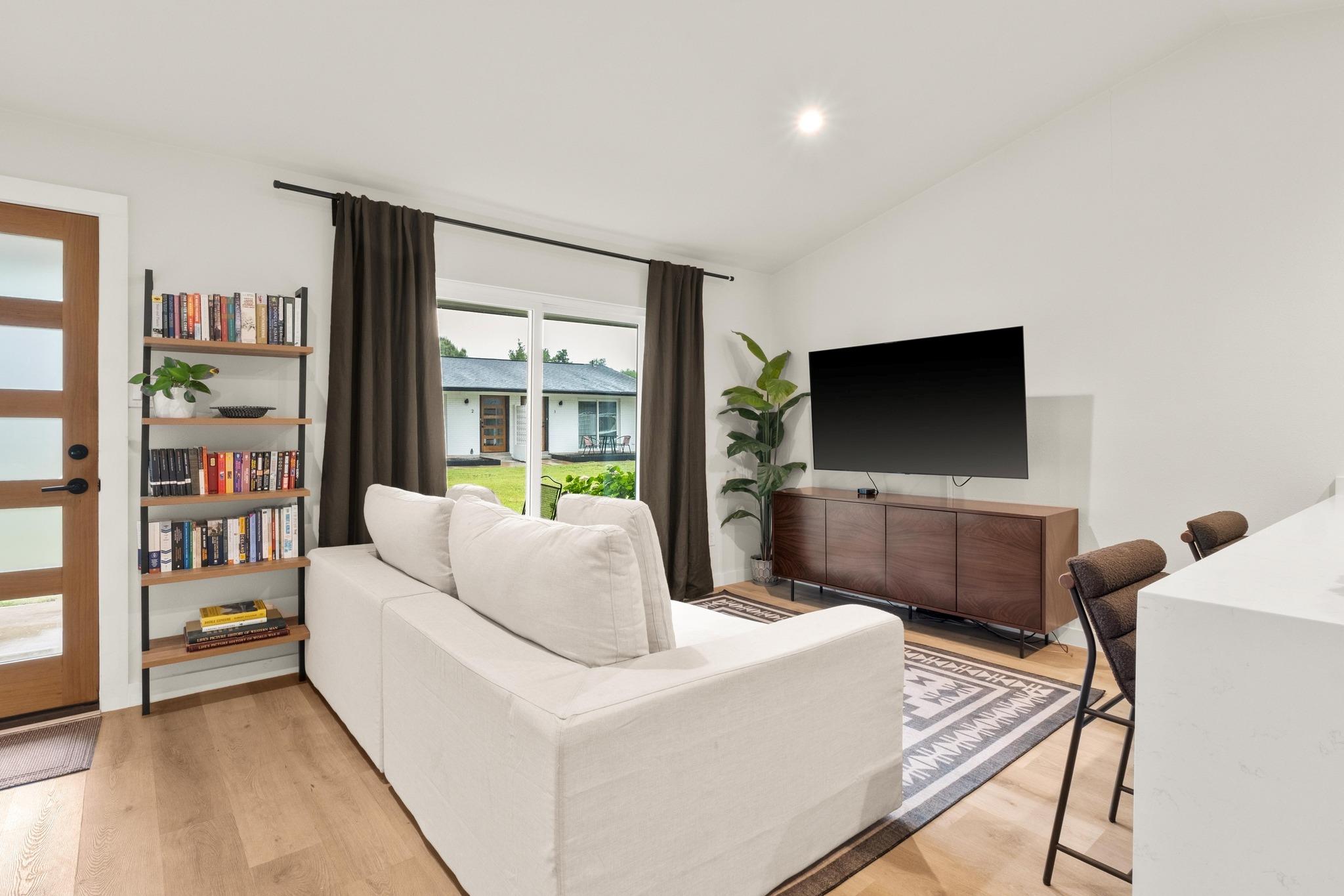 1213 Hollow Creek Dr # 3, Austin, TX 78704