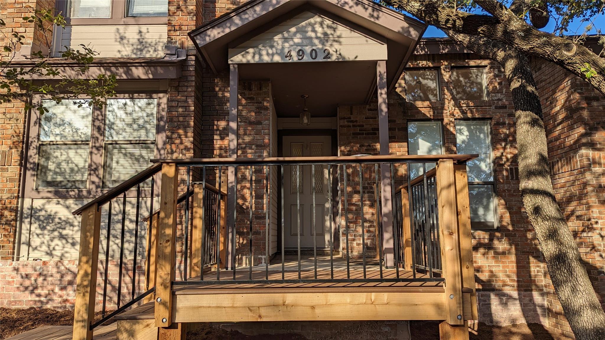 4902 Smokey Vly # A, Austin, TX 78731