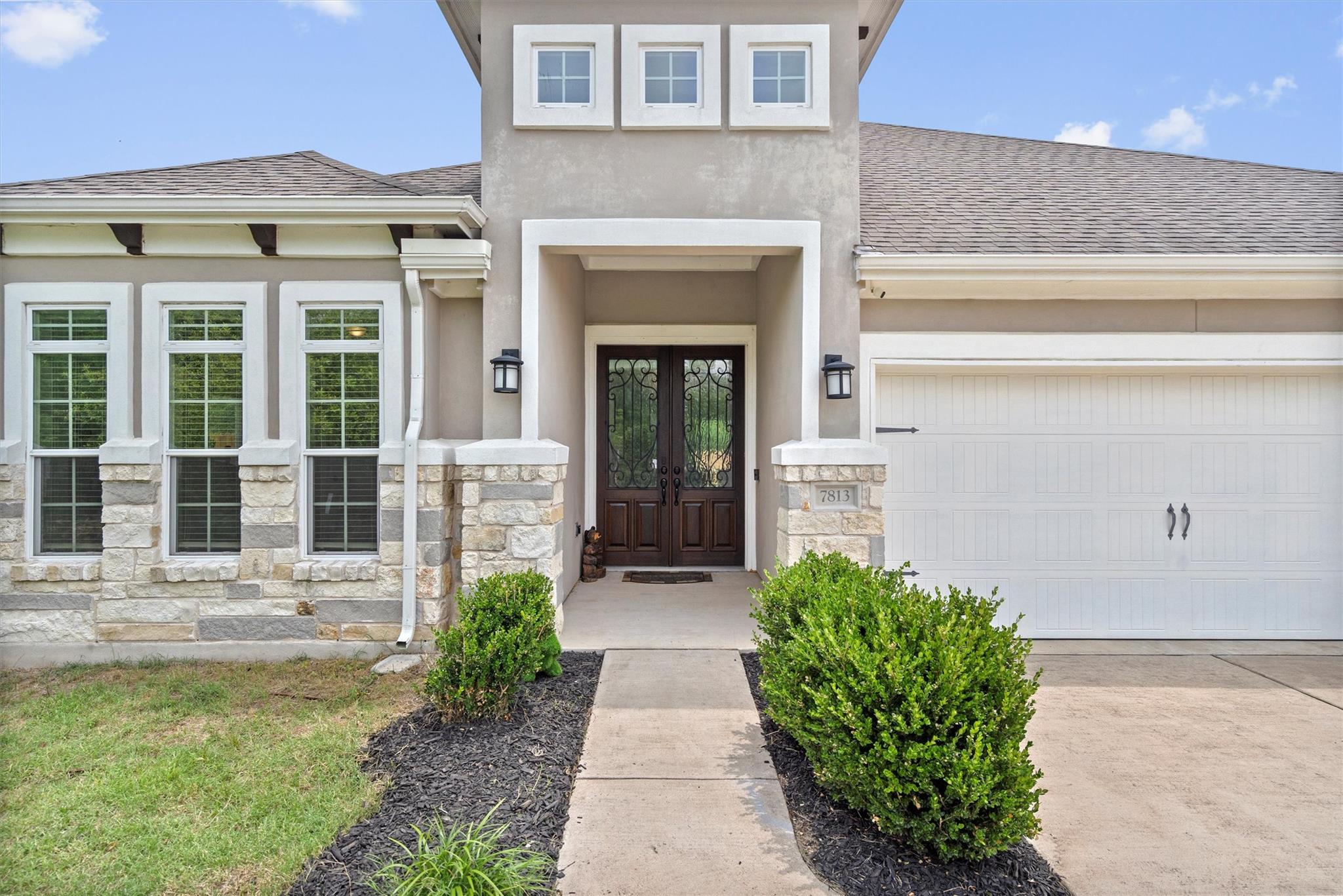 7813 Barbary Ct, Austin, TX 78744