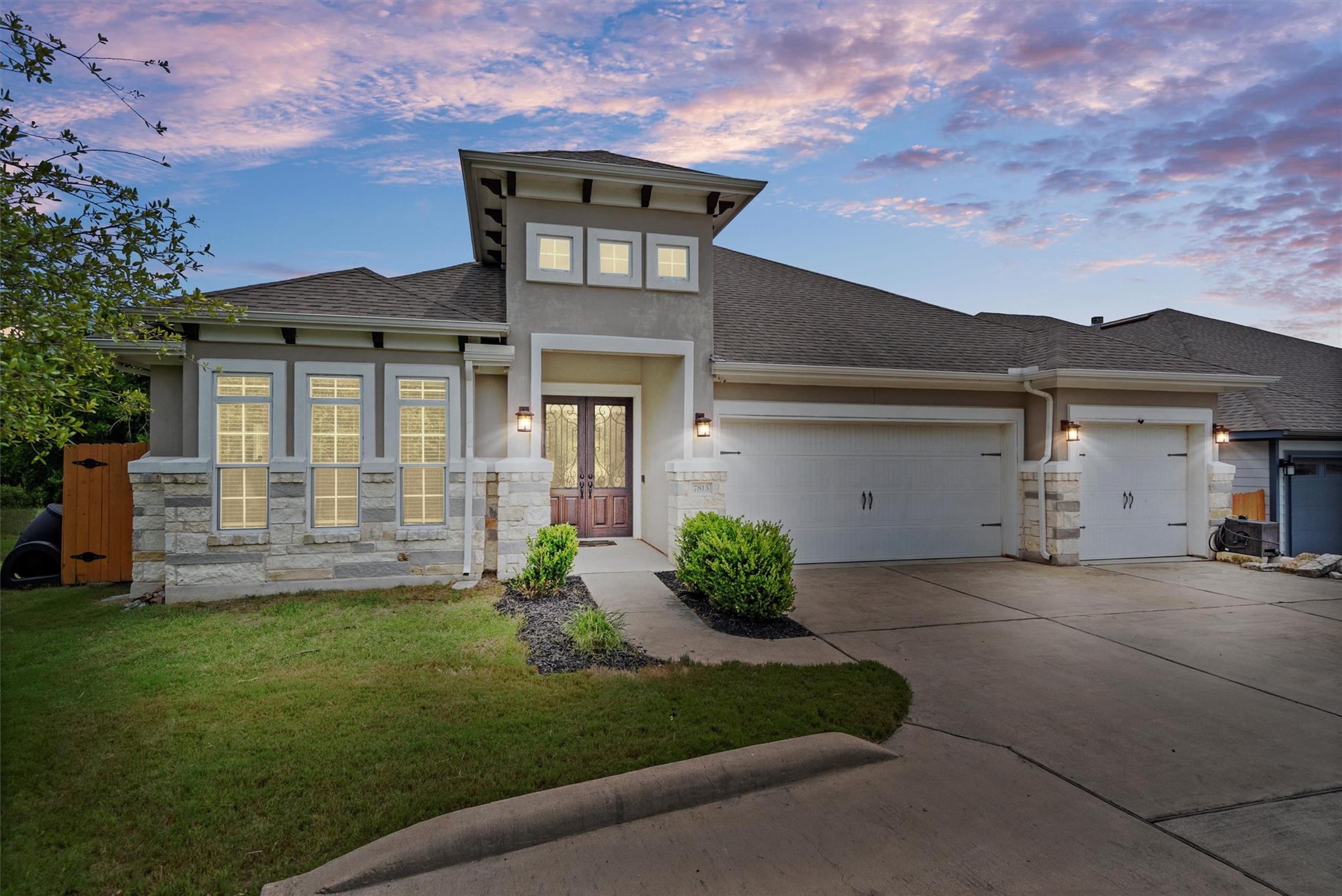 7813 Barbary Ct, Austin, TX 78744