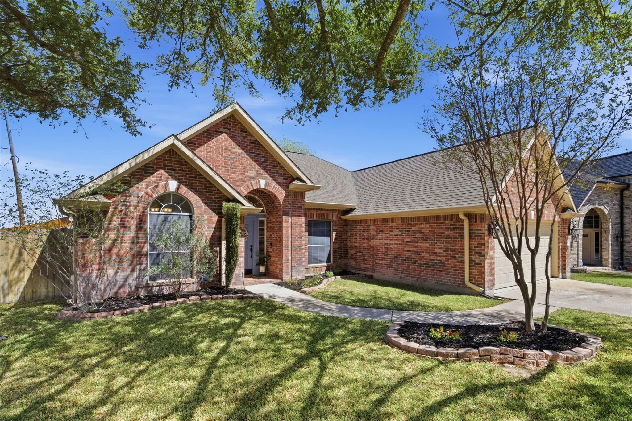 609 Indian Run Dr, Pflugerville, TX 78660