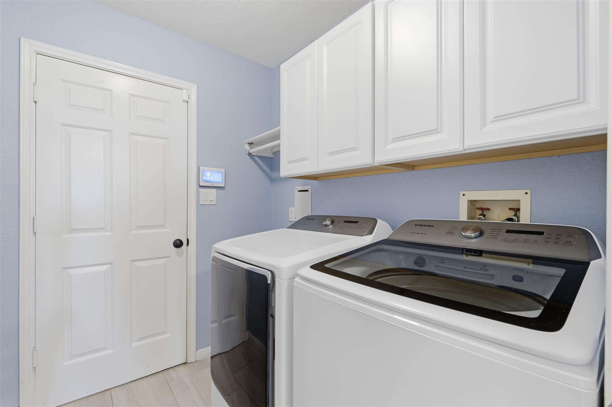 609 Indian Run Dr, Pflugerville, TX 78660