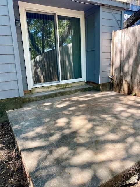 1402-B Summer Creek Dr, Austin, TX 78704