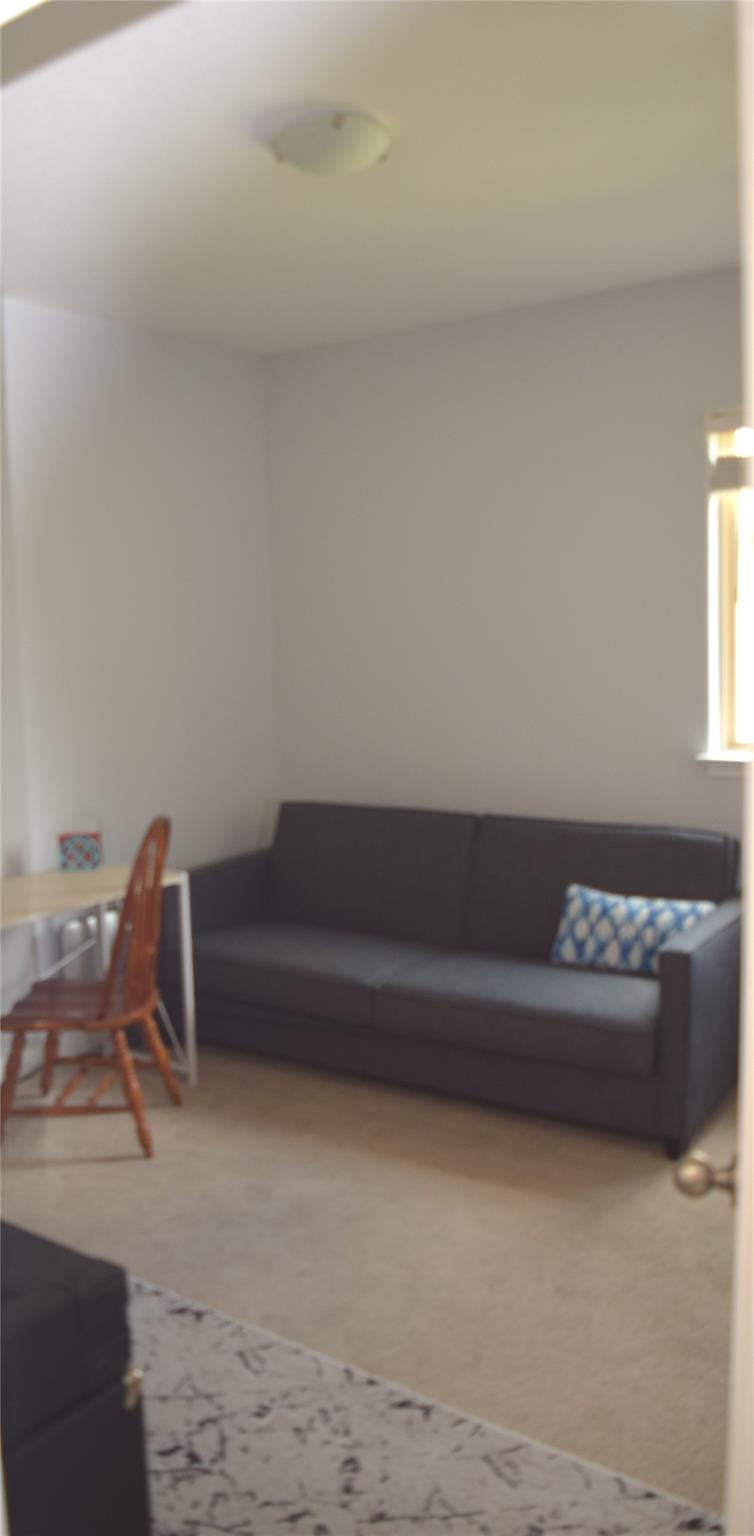 604 Heinatz Flat Ln, Leander, TX 78641