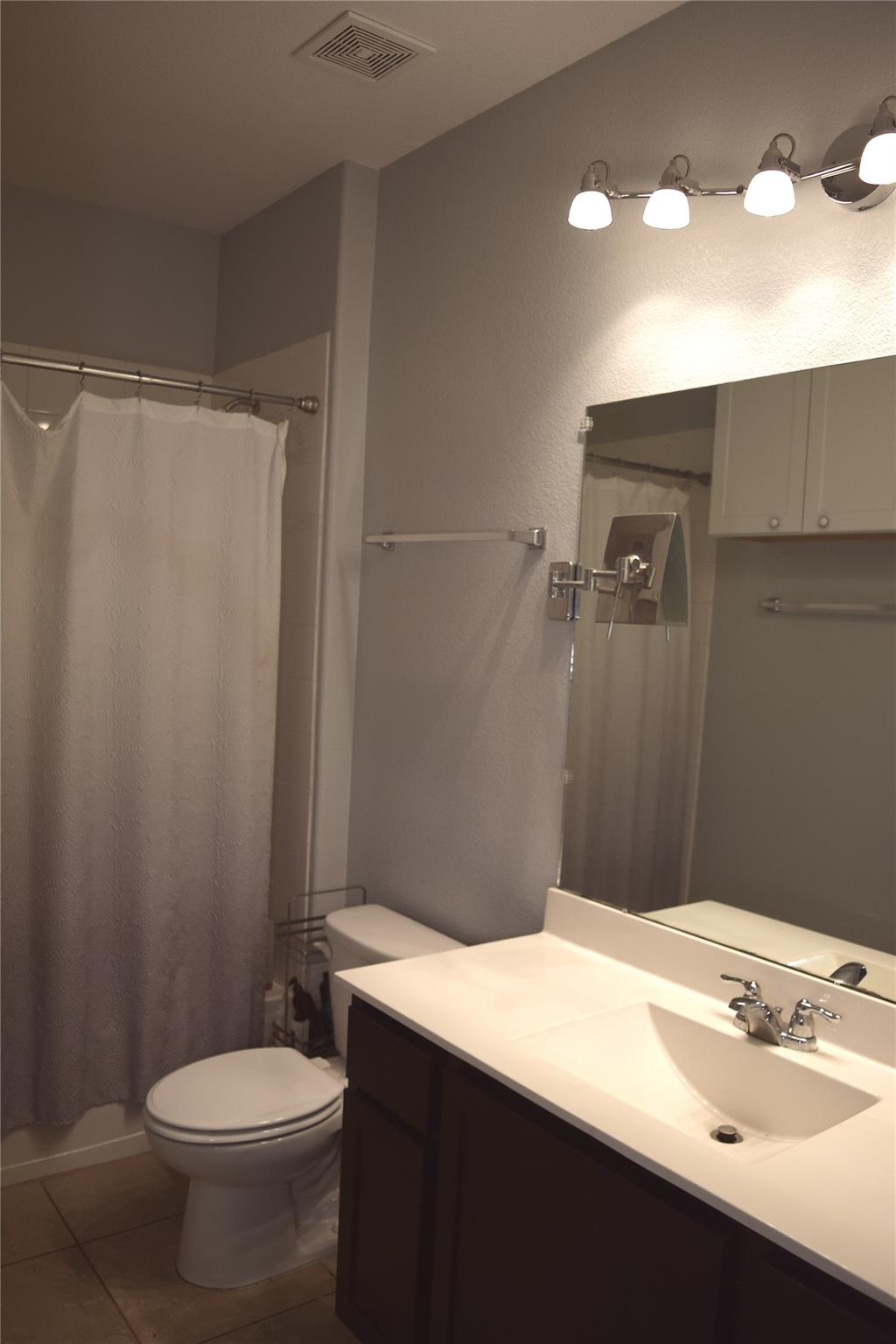 604 Heinatz Flat Ln, Leander, TX 78641