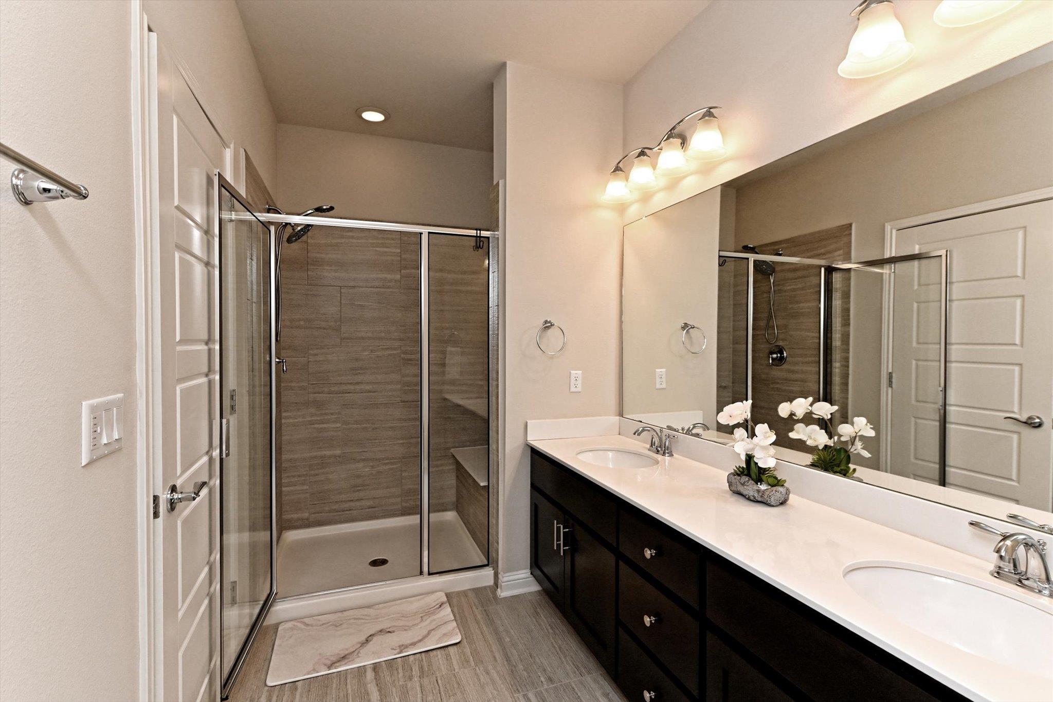 13800 Lyndhurst St # 325, Austin, TX 78717