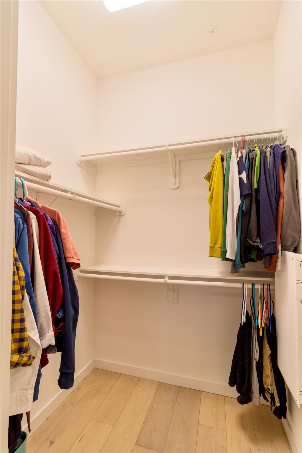 800 Embassy Dr # 115, Austin, TX 78702