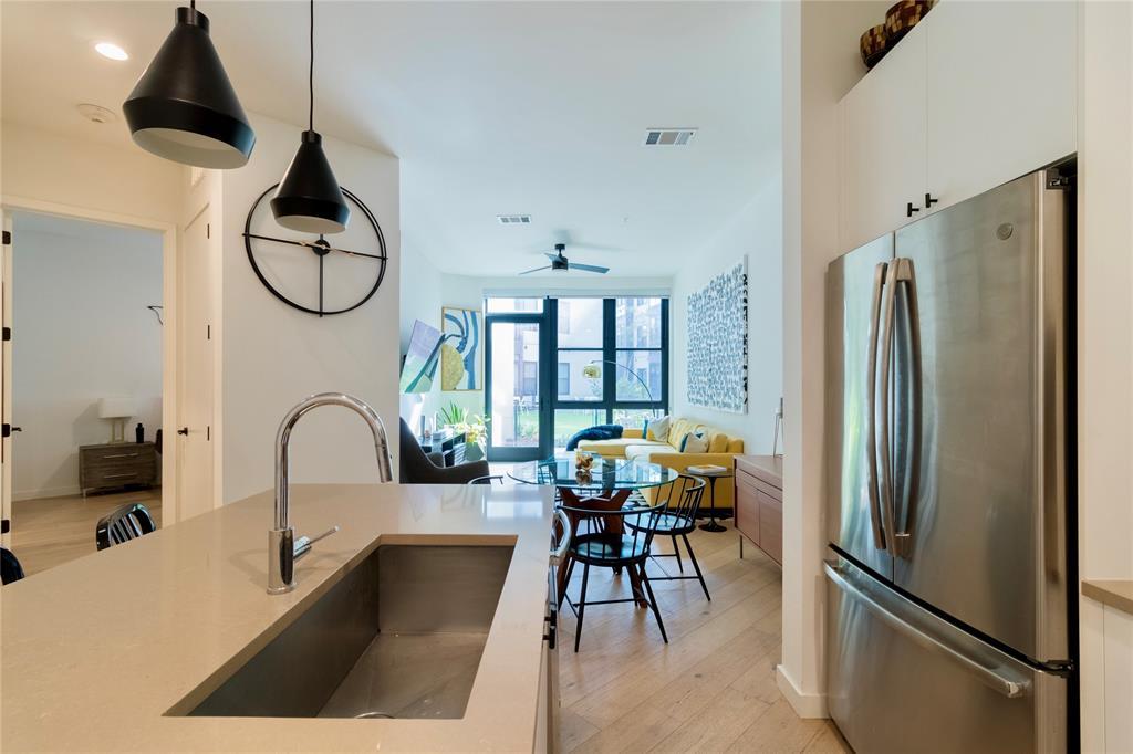 800 Embassy Dr # 115, Austin, TX 78702