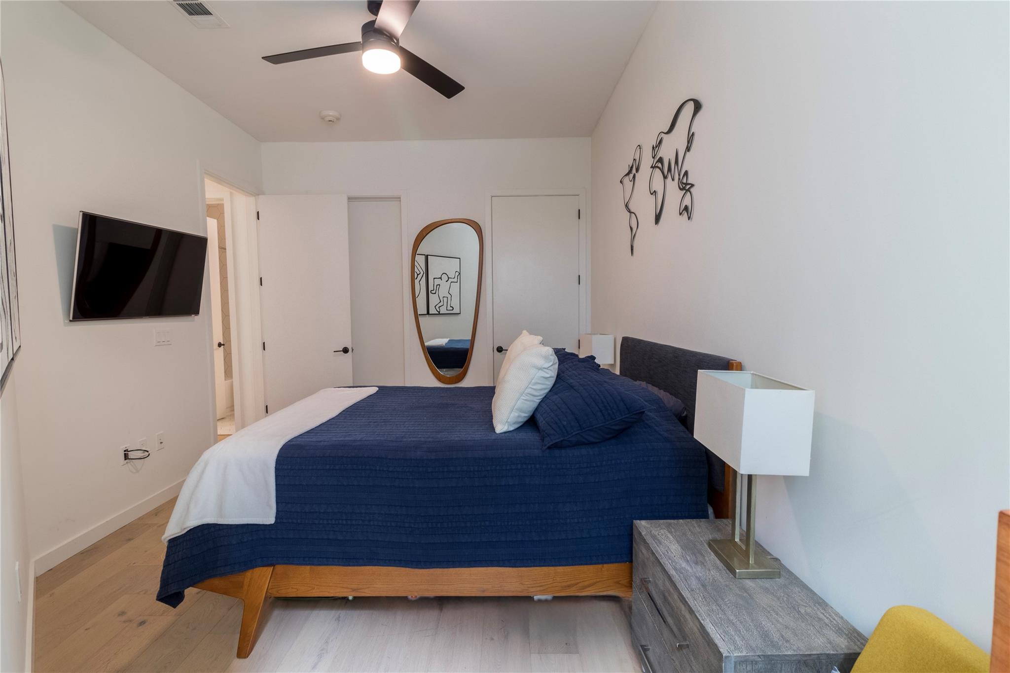 800 Embassy Dr # 115, Austin, TX 78702