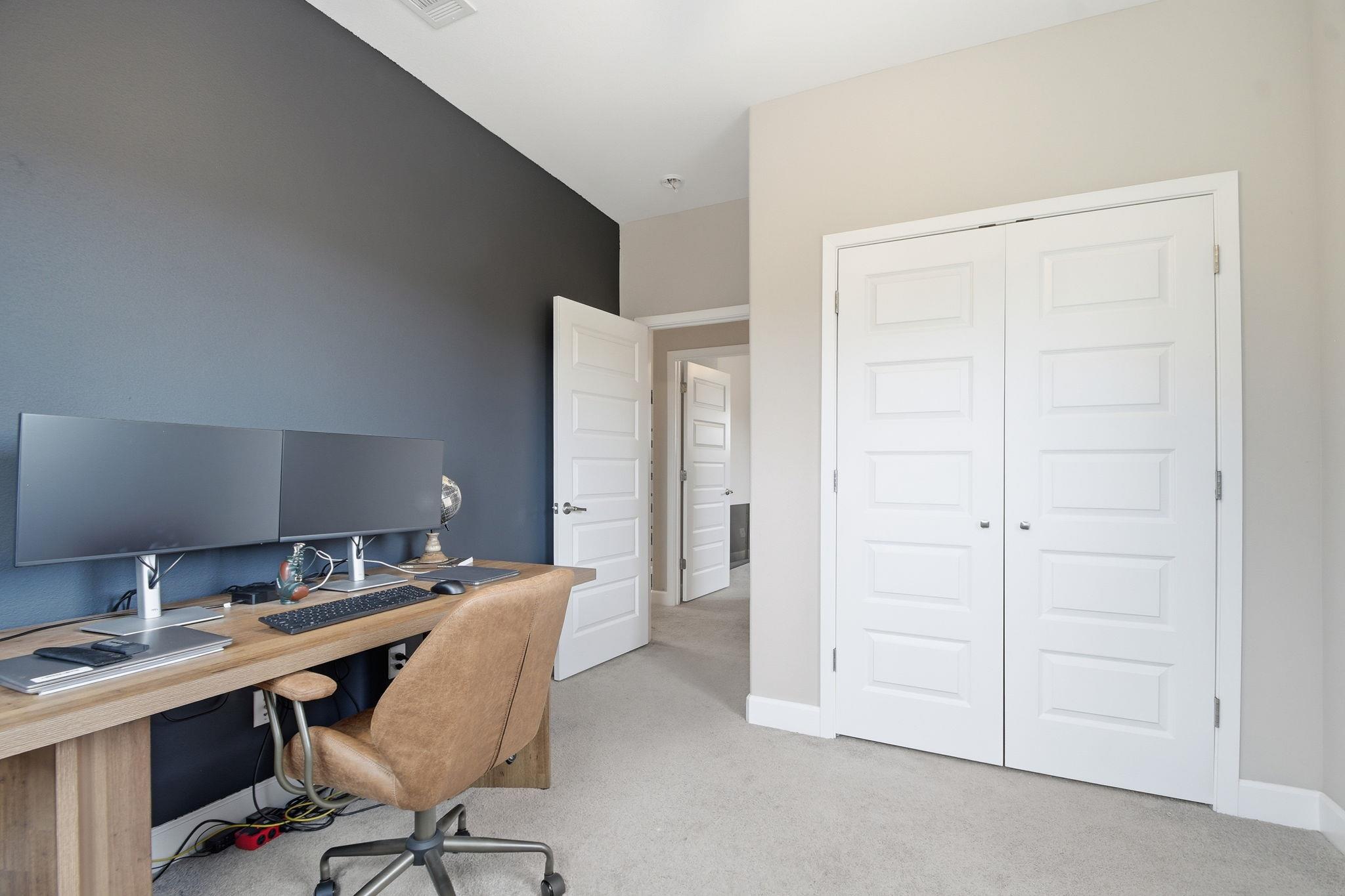 104 Kahalulu Dr, Bastrop, TX 78602