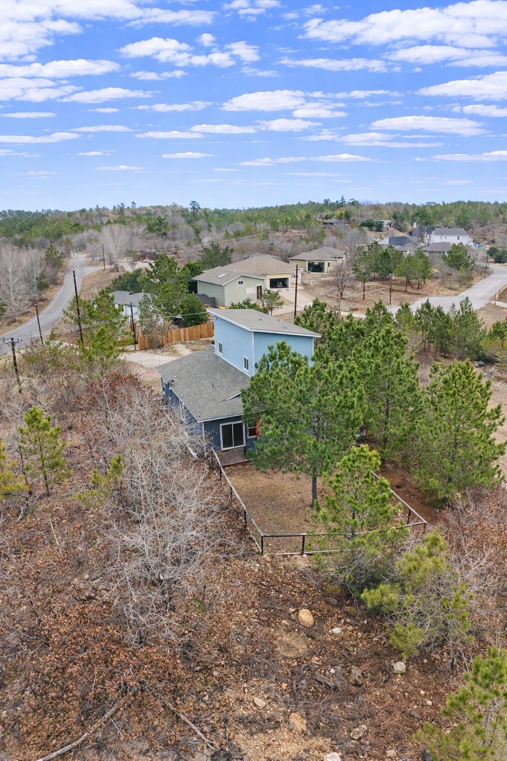 104 Kahalulu Dr, Bastrop, TX 78602