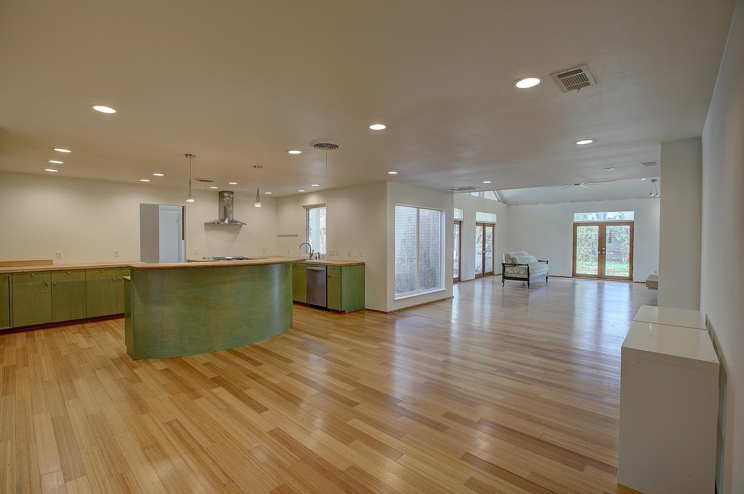 1607 S Elm St, Georgetown, TX 78626