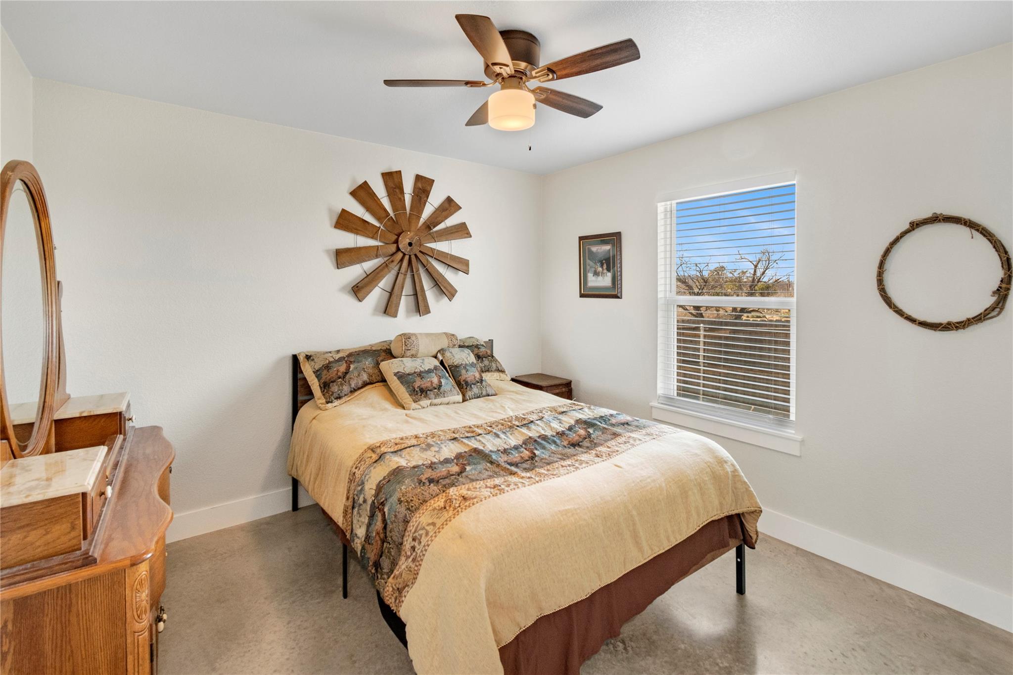 1706 Redwood Dr, Granite Shoals, TX 78654