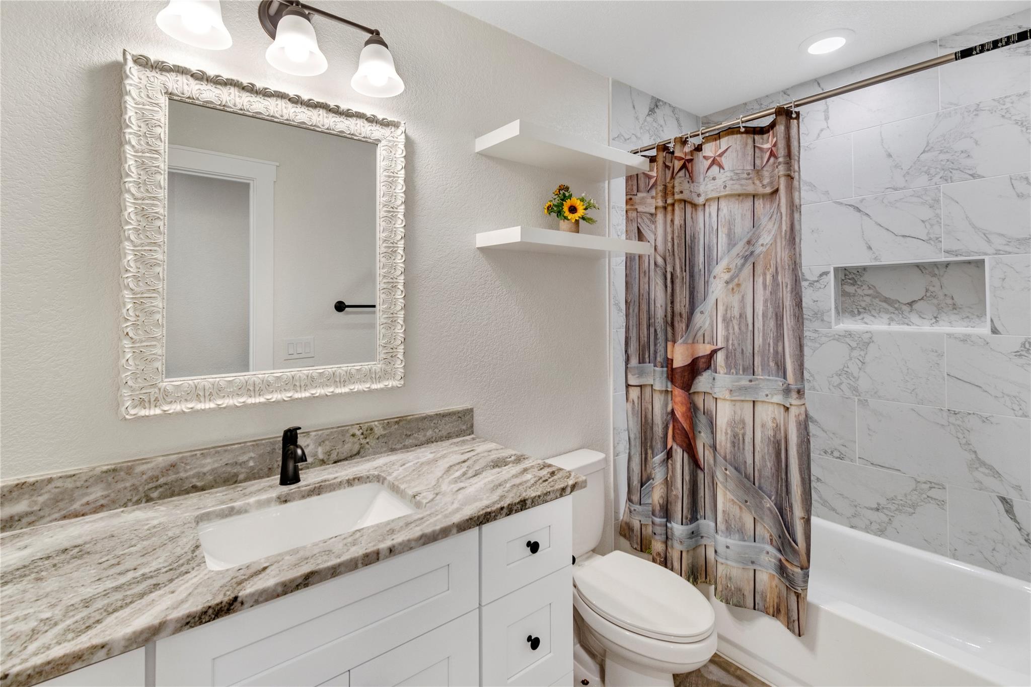 1706 Redwood Dr, Granite Shoals, TX 78654