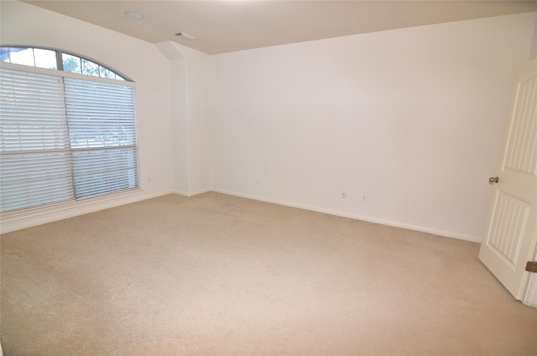 11400 W Parmer Ln # 15, Cedar Park, TX 78613