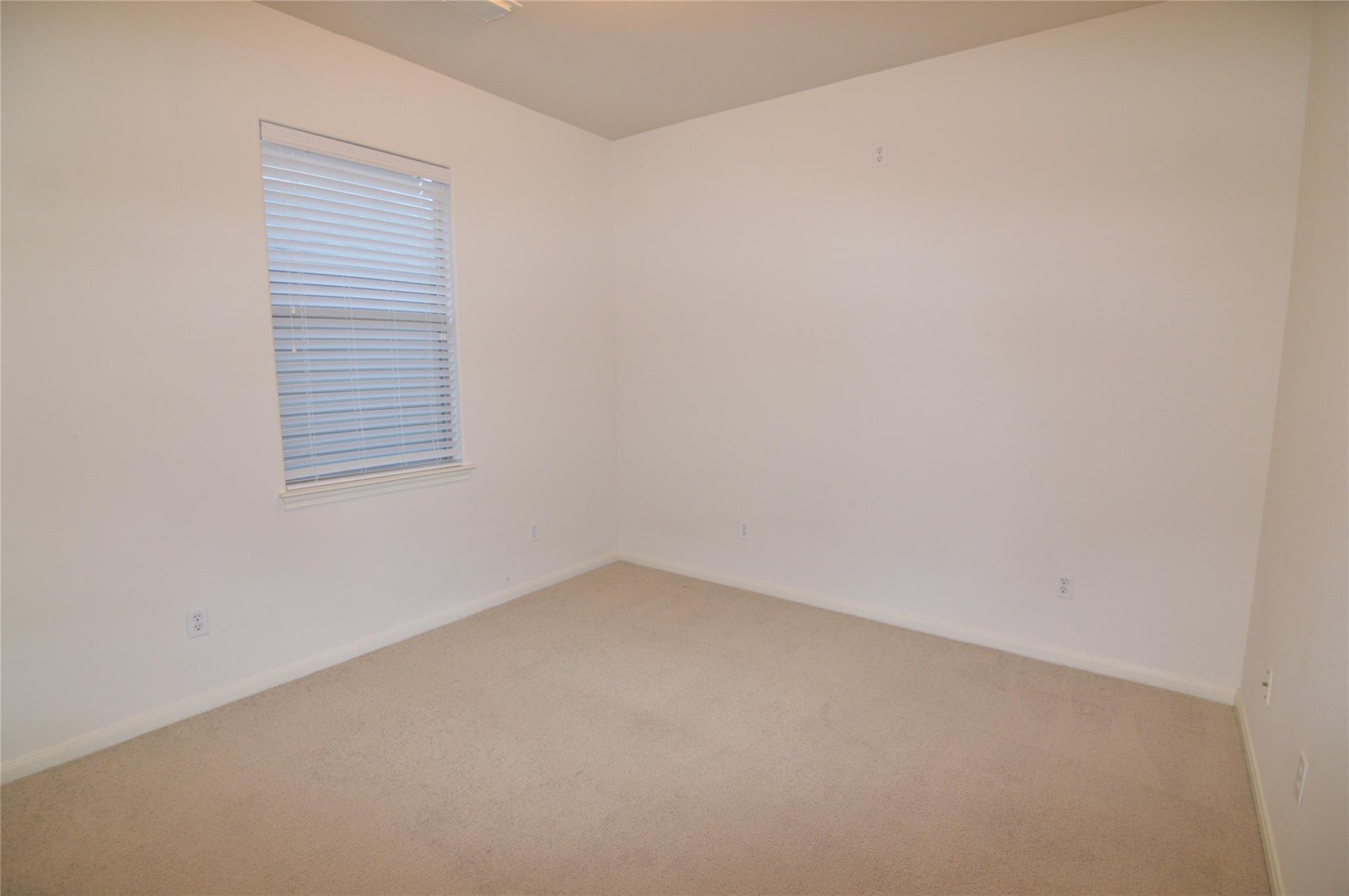 11400 W Parmer Ln # 15, Cedar Park, TX 78613