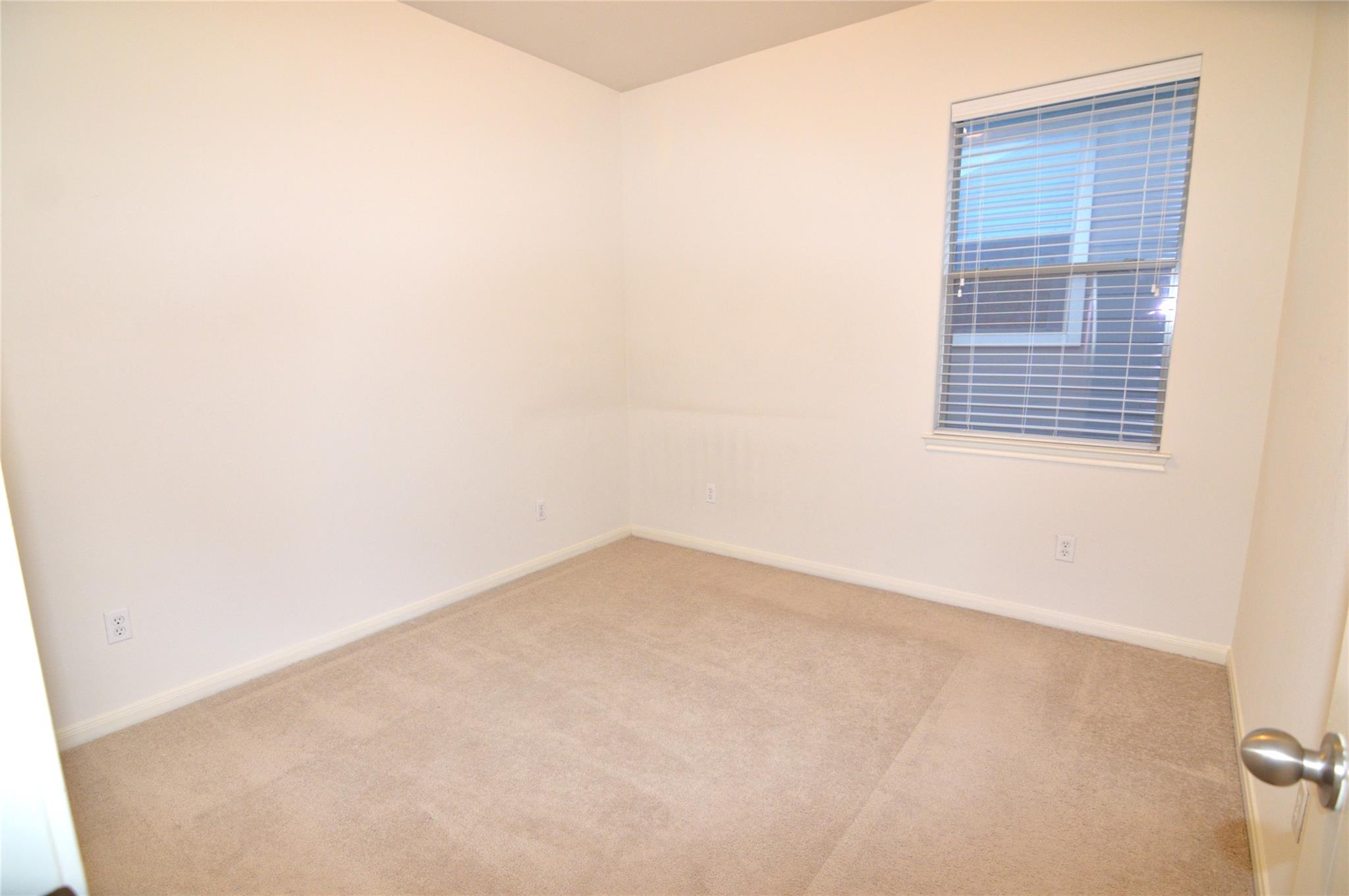 11400 W Parmer Ln # 15, Cedar Park, TX 78613