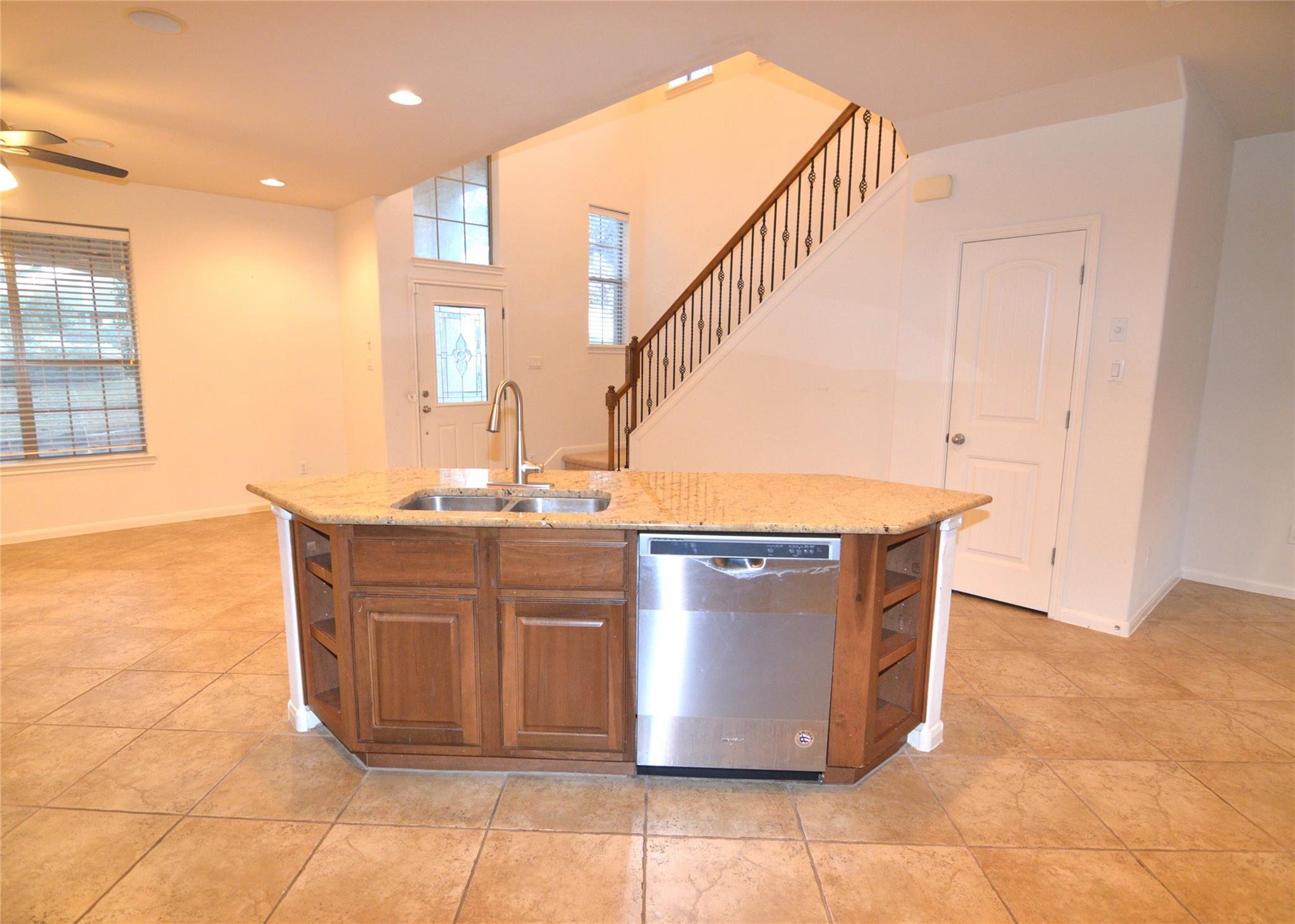 11400 W Parmer Ln # 15, Cedar Park, TX 78613