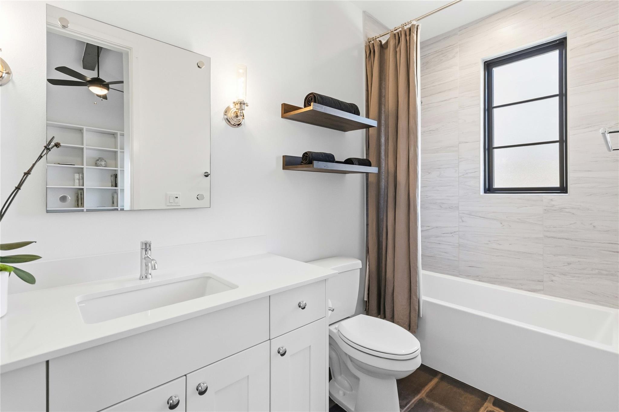 410 Kayak Way, Austin, TX 78738