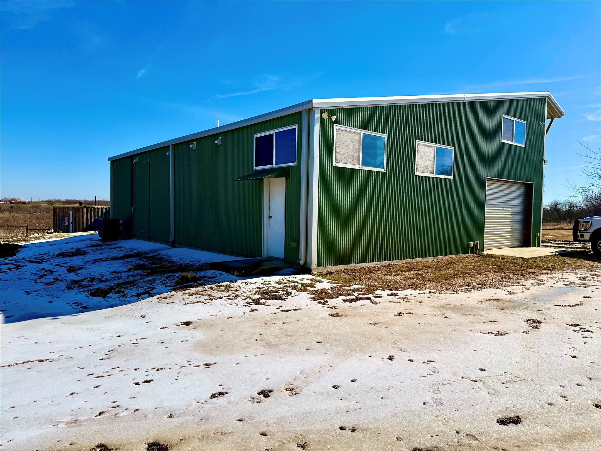 21593 Hill Rd, Salado, TX 76571