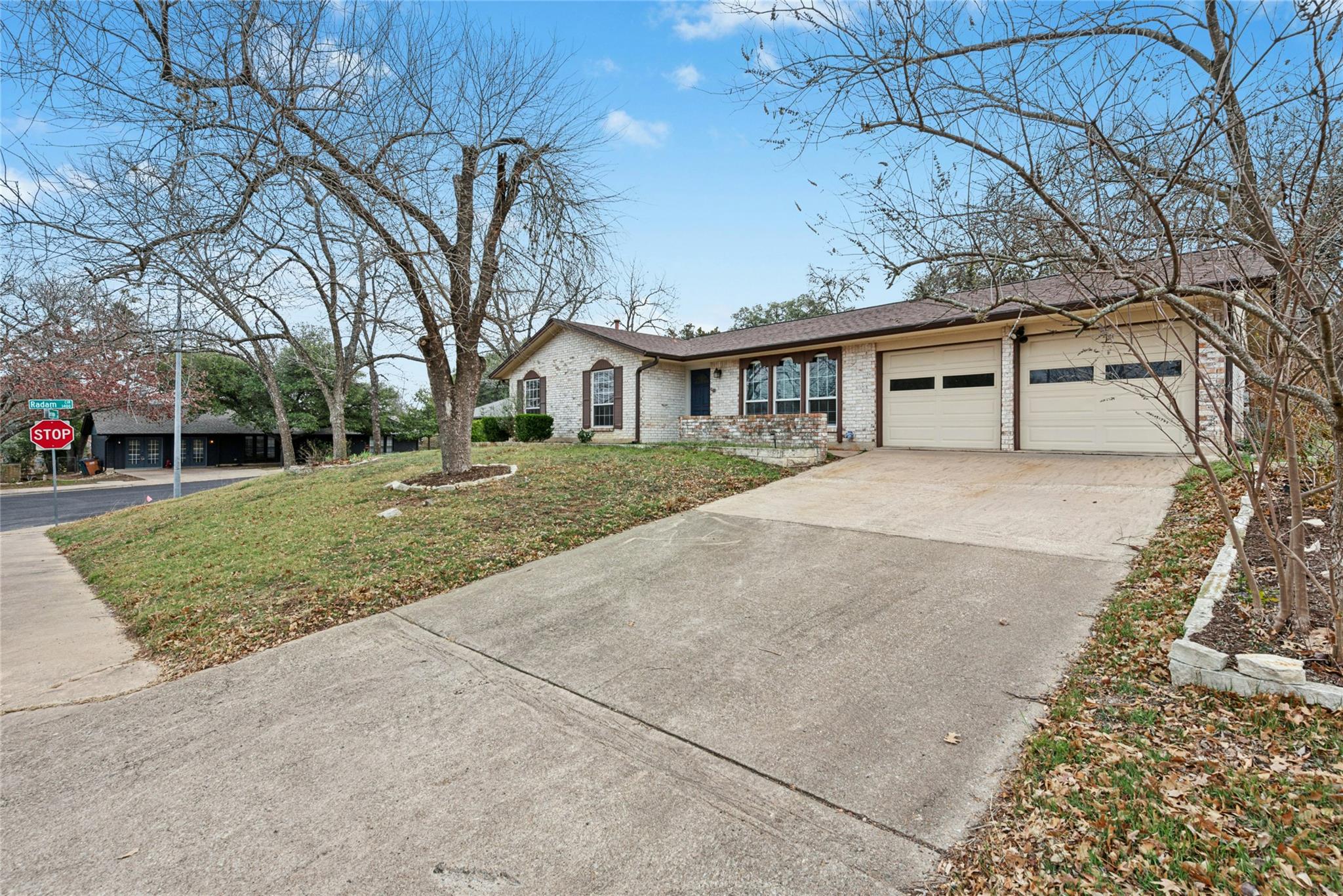 1444 Salem Meadow Cir, Austin, TX 78745