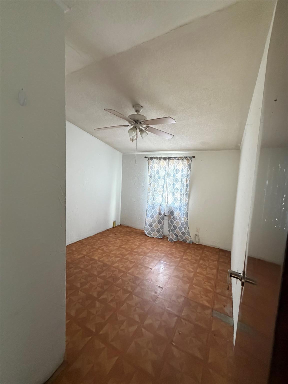 2214 Bitter Creek Dr, Austin, TX 78744