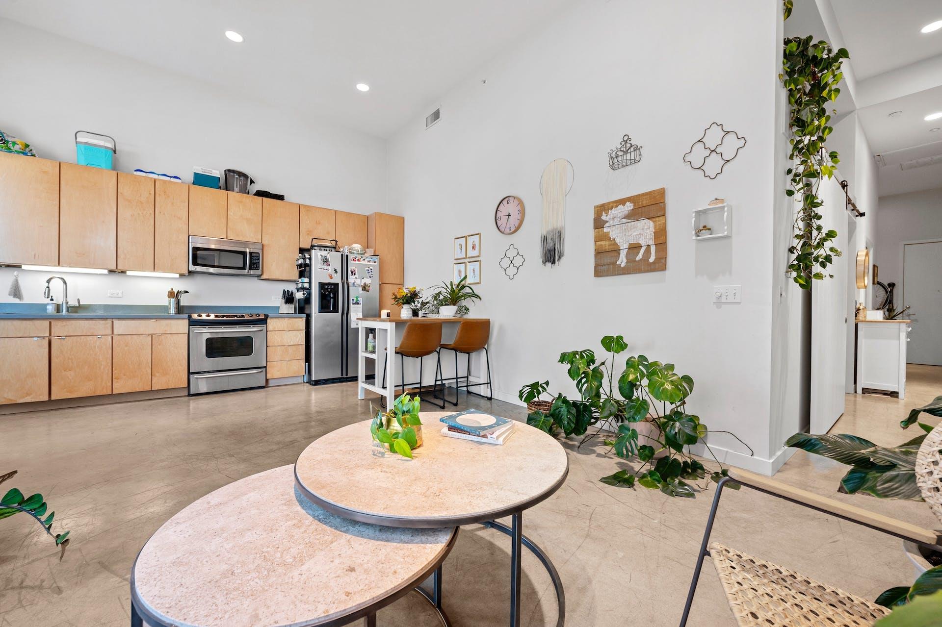 507 Sabine St # 908, Austin, TX 78701