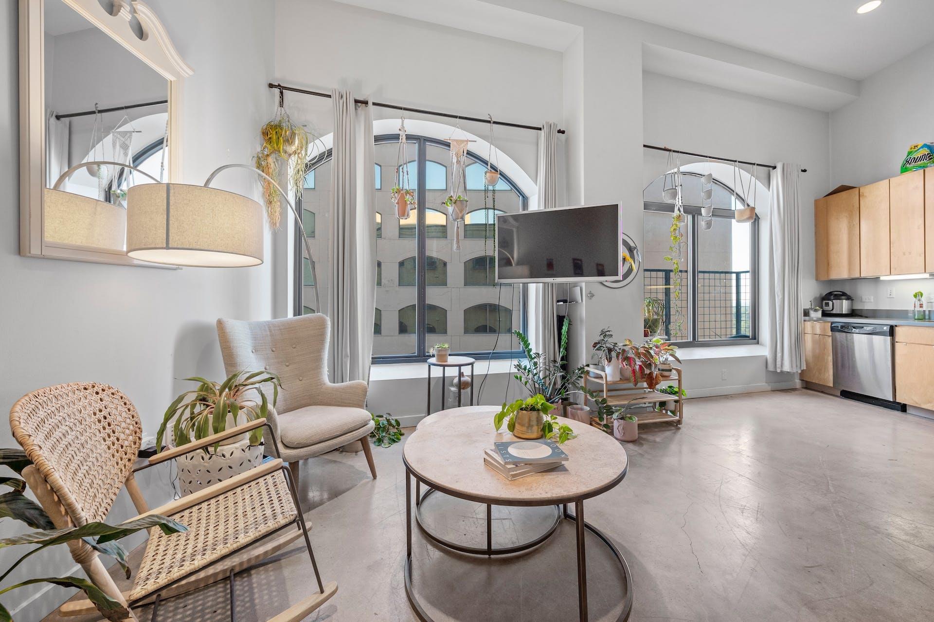 507 Sabine St # 908, Austin, TX 78701