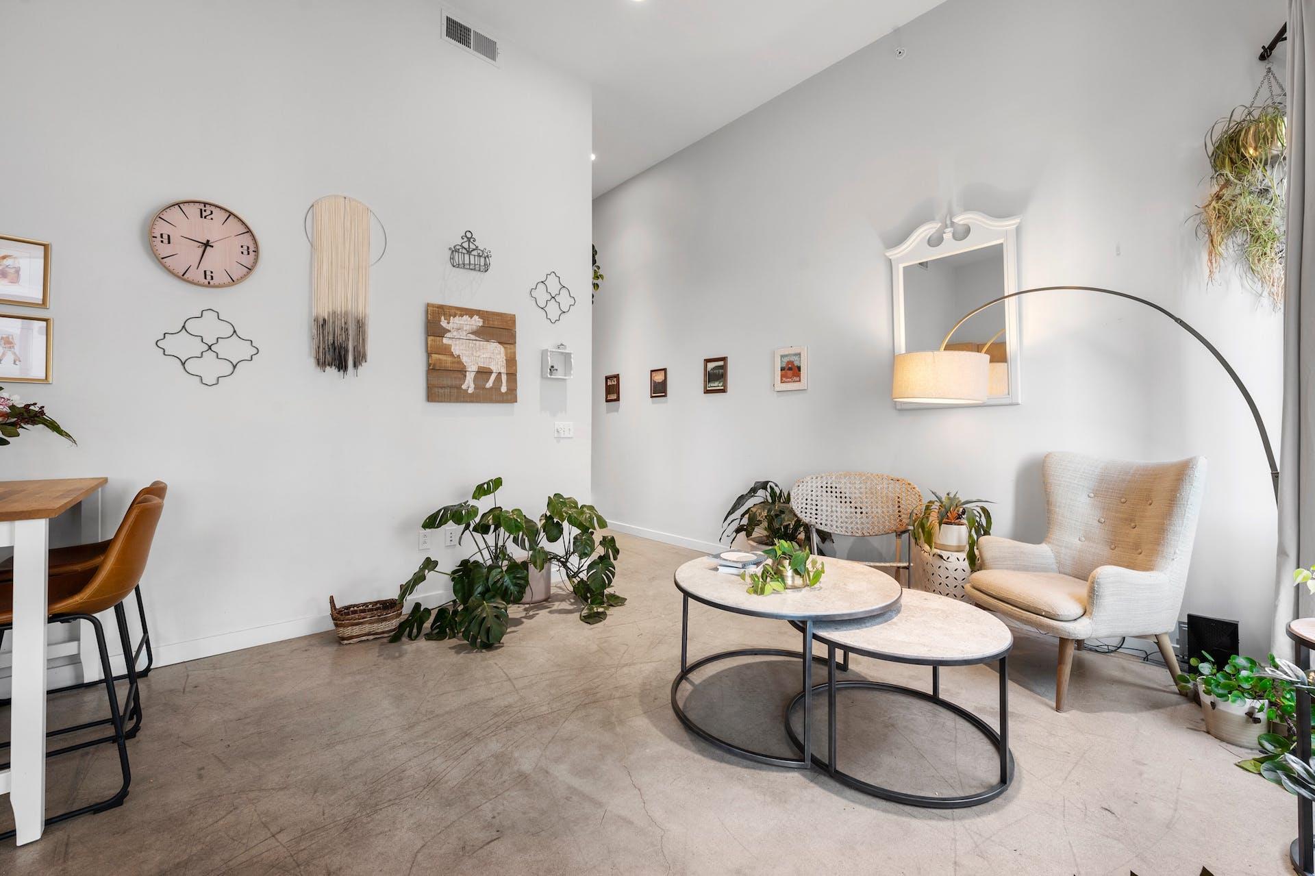 507 Sabine St # 908, Austin, TX 78701