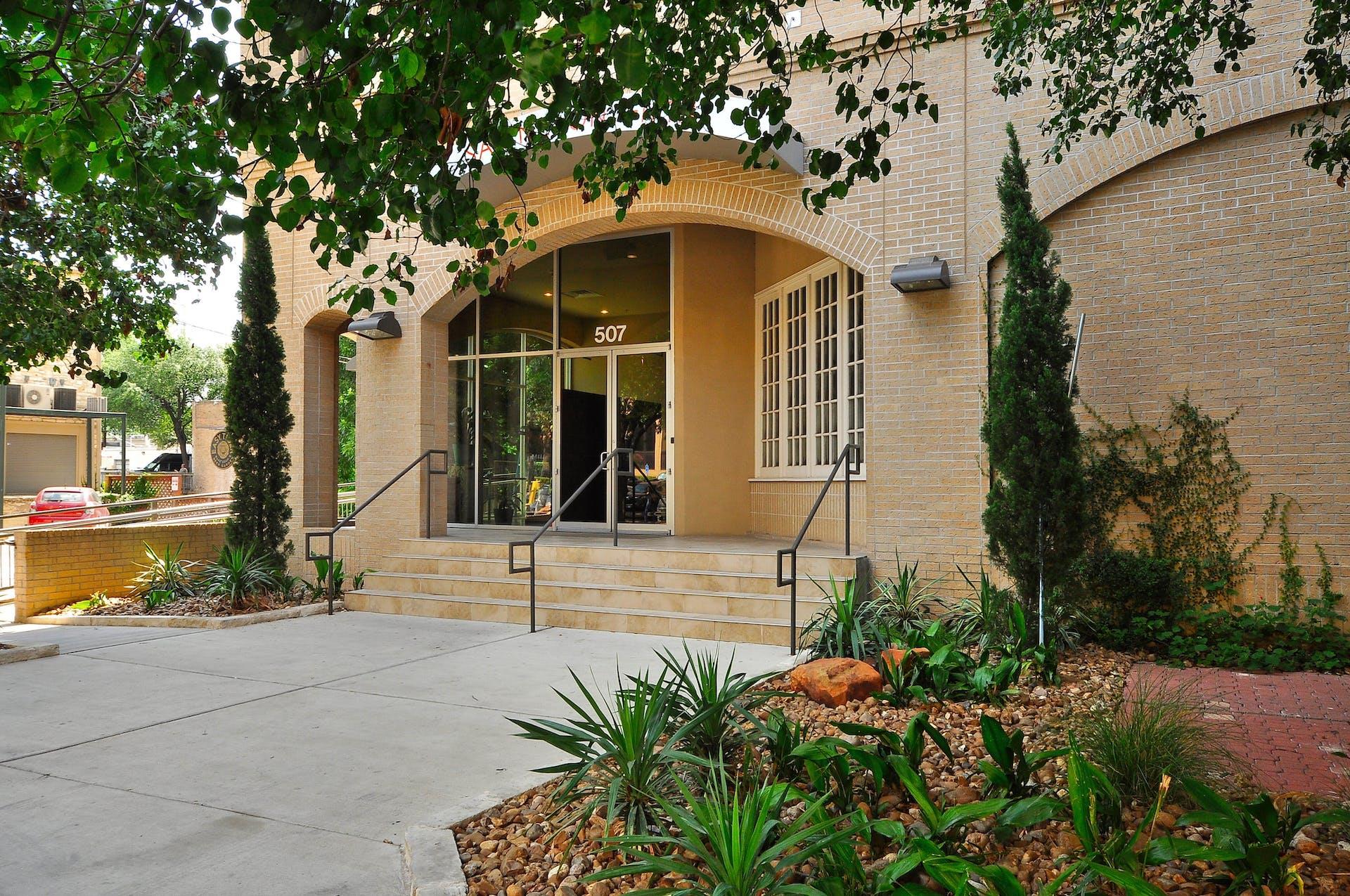 507 Sabine St # 908, Austin, TX 78701