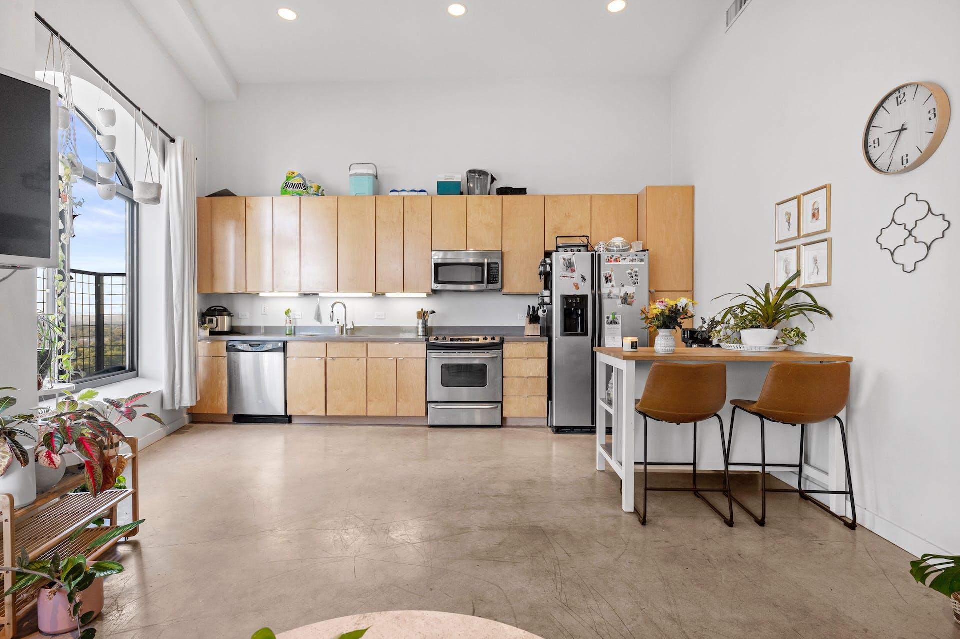 507 Sabine St # 908, Austin, TX 78701