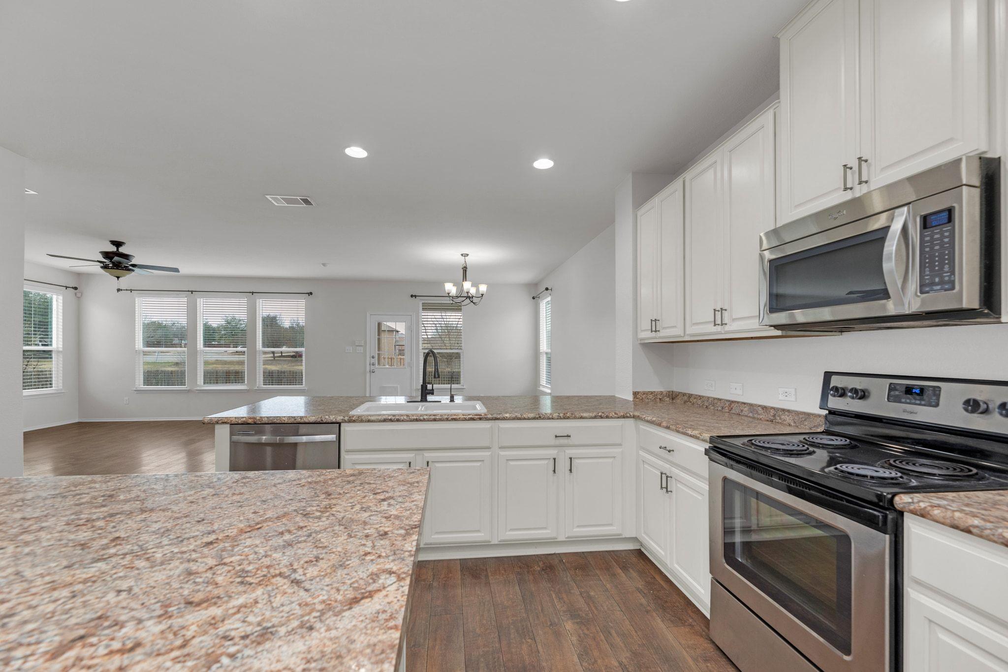 150 Jasmine Cv, Kyle, TX 78640