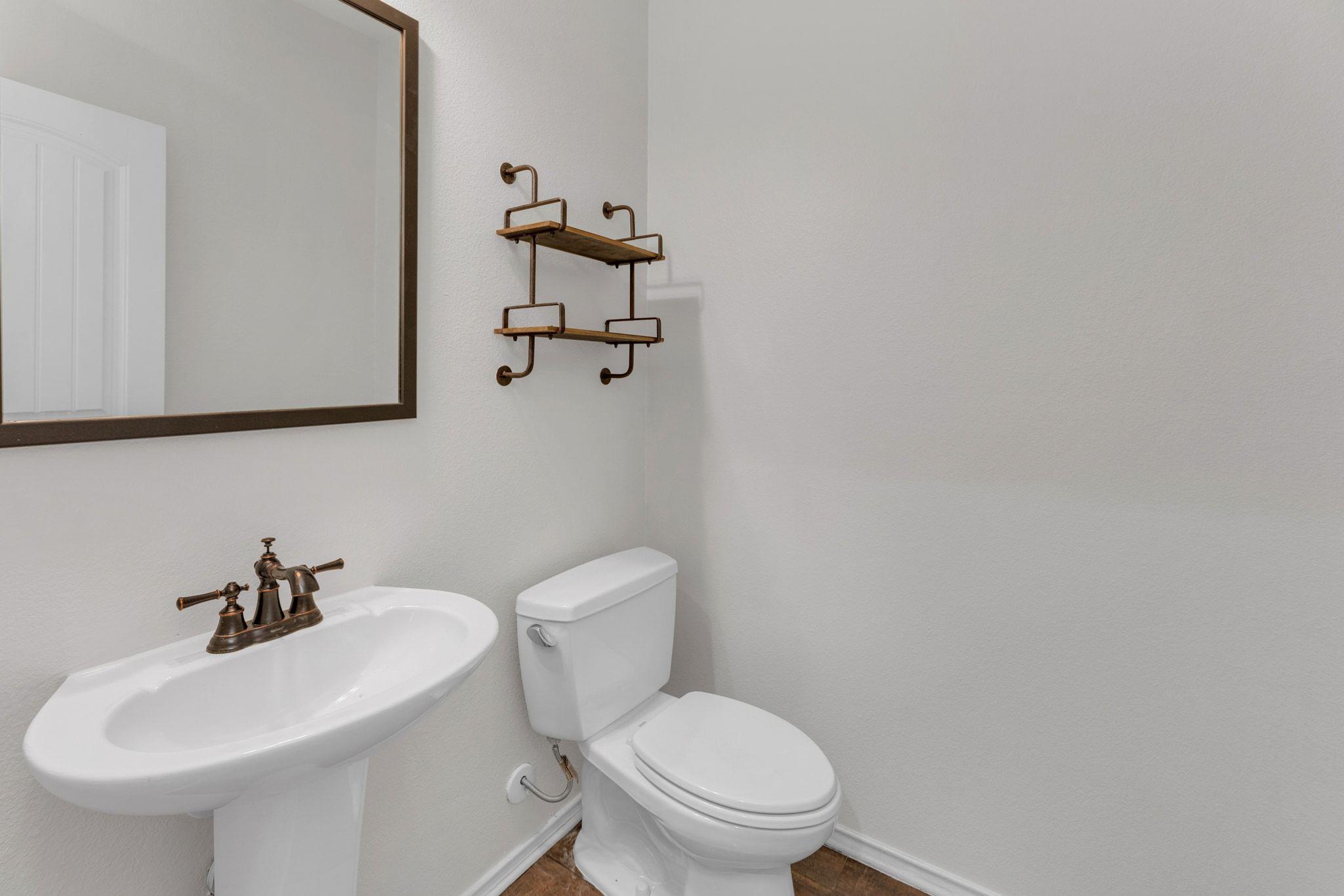 150 Jasmine Cv, Kyle, TX 78640