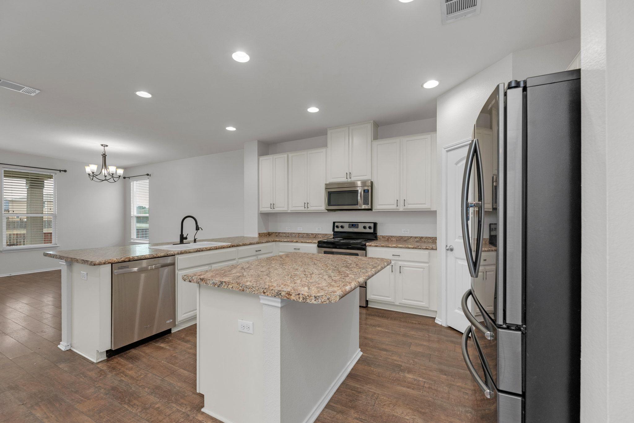 150 Jasmine Cv, Kyle, TX 78640