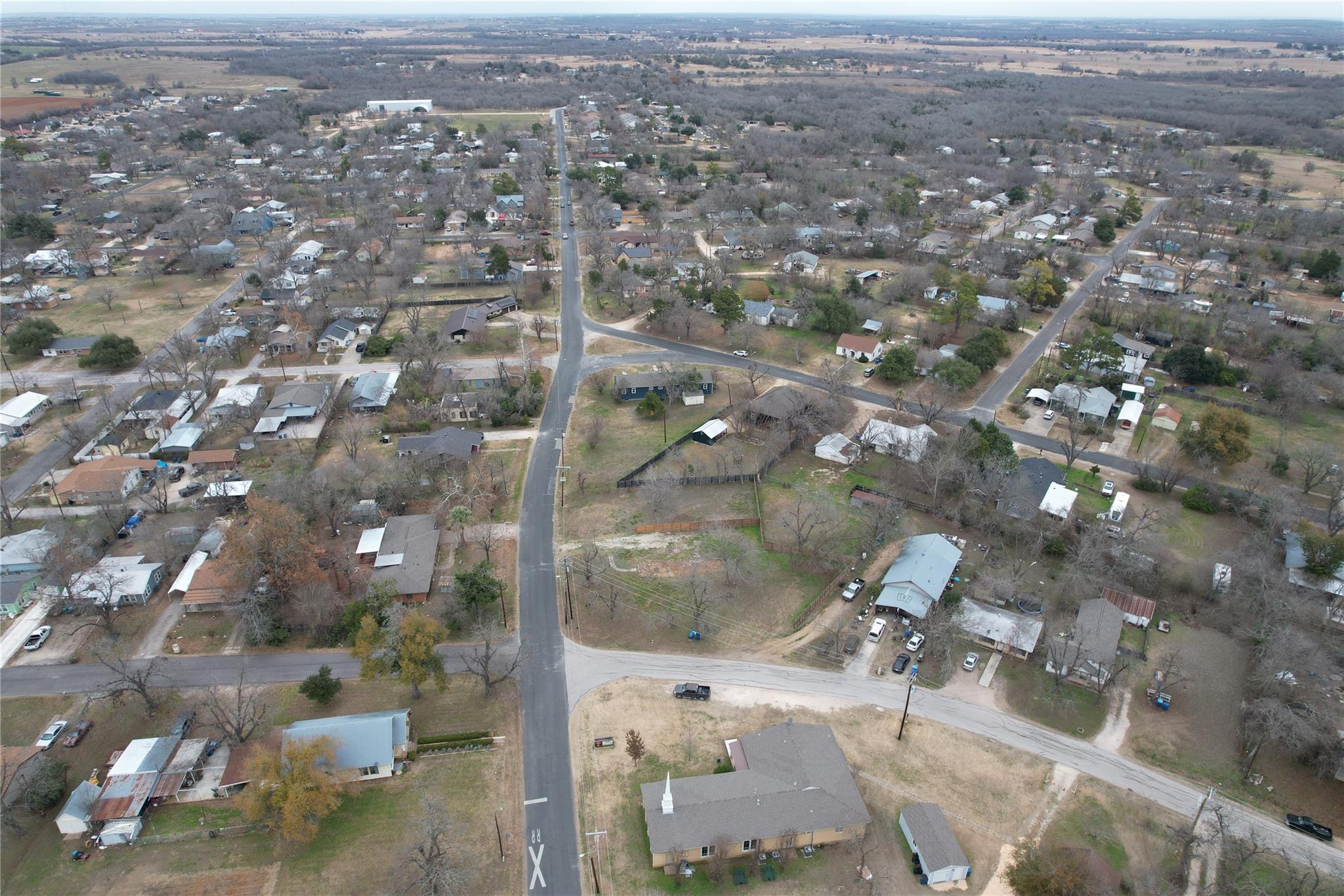 305 Lexington Rd, Elgin, TX 78621