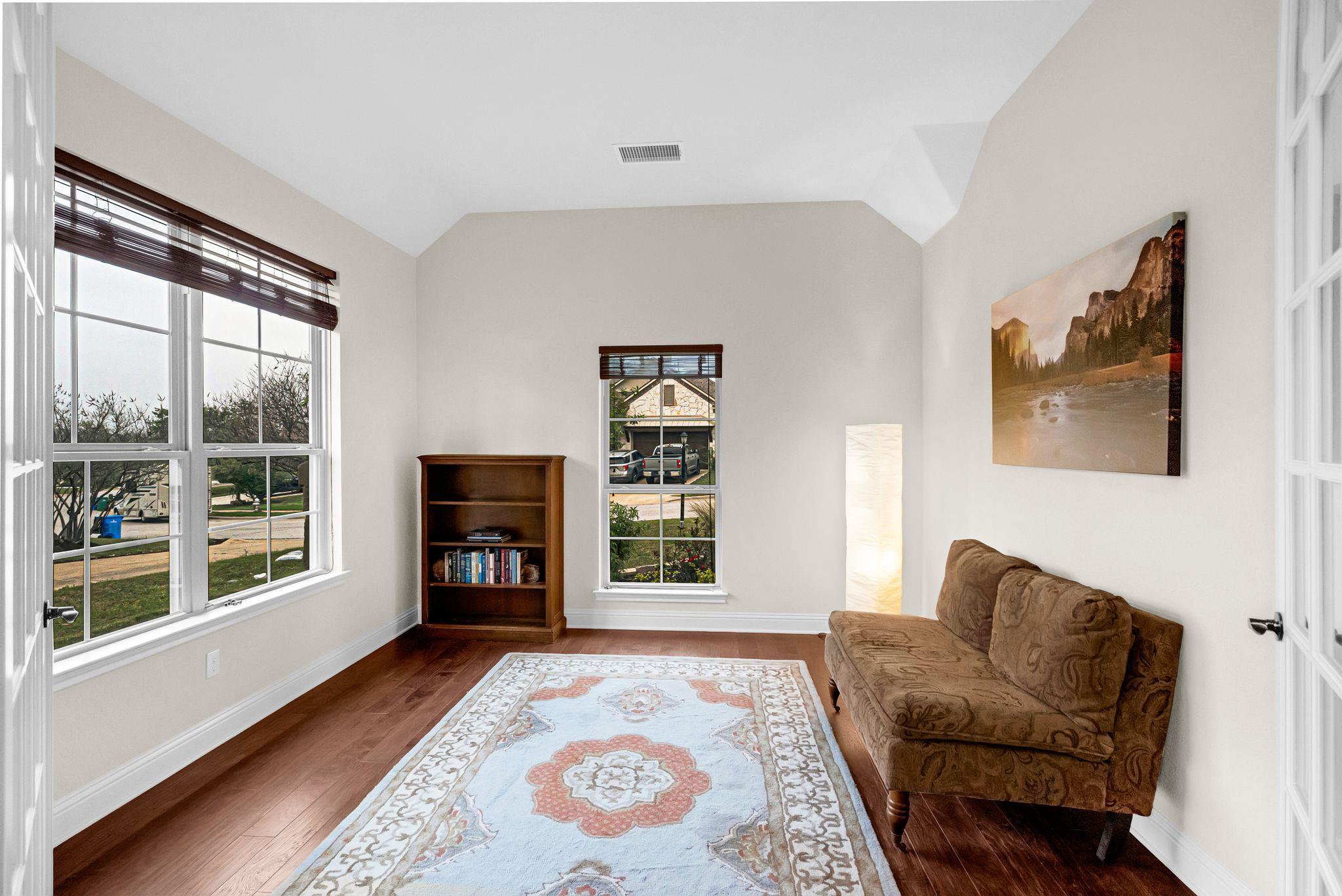 212 Tavish Trl, Austin, TX 78738
