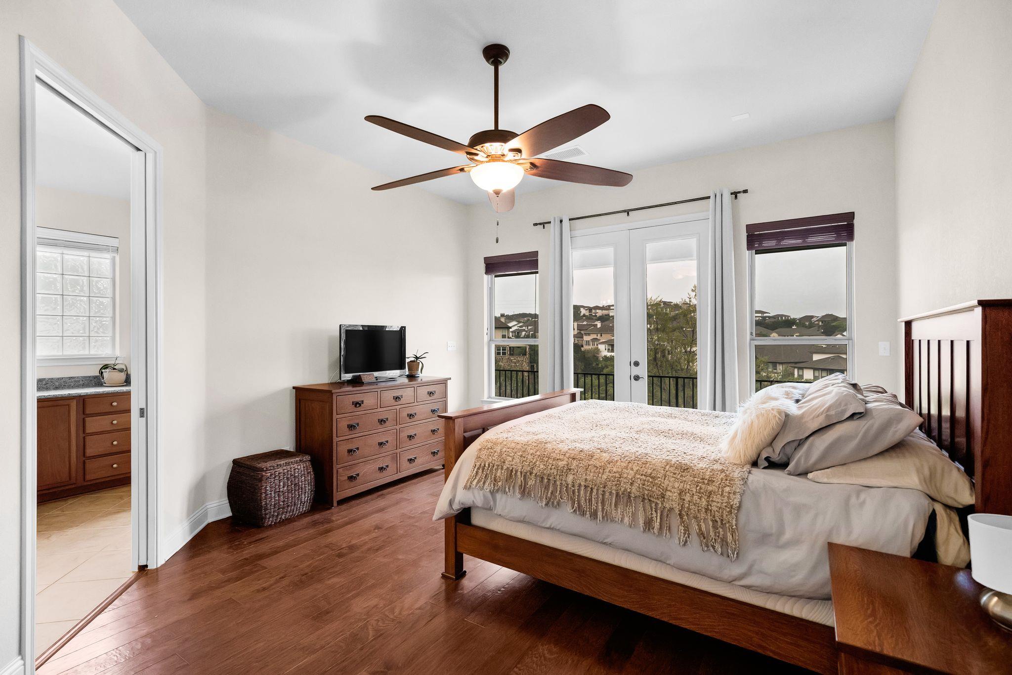 212 Tavish Trl, Austin, TX 78738