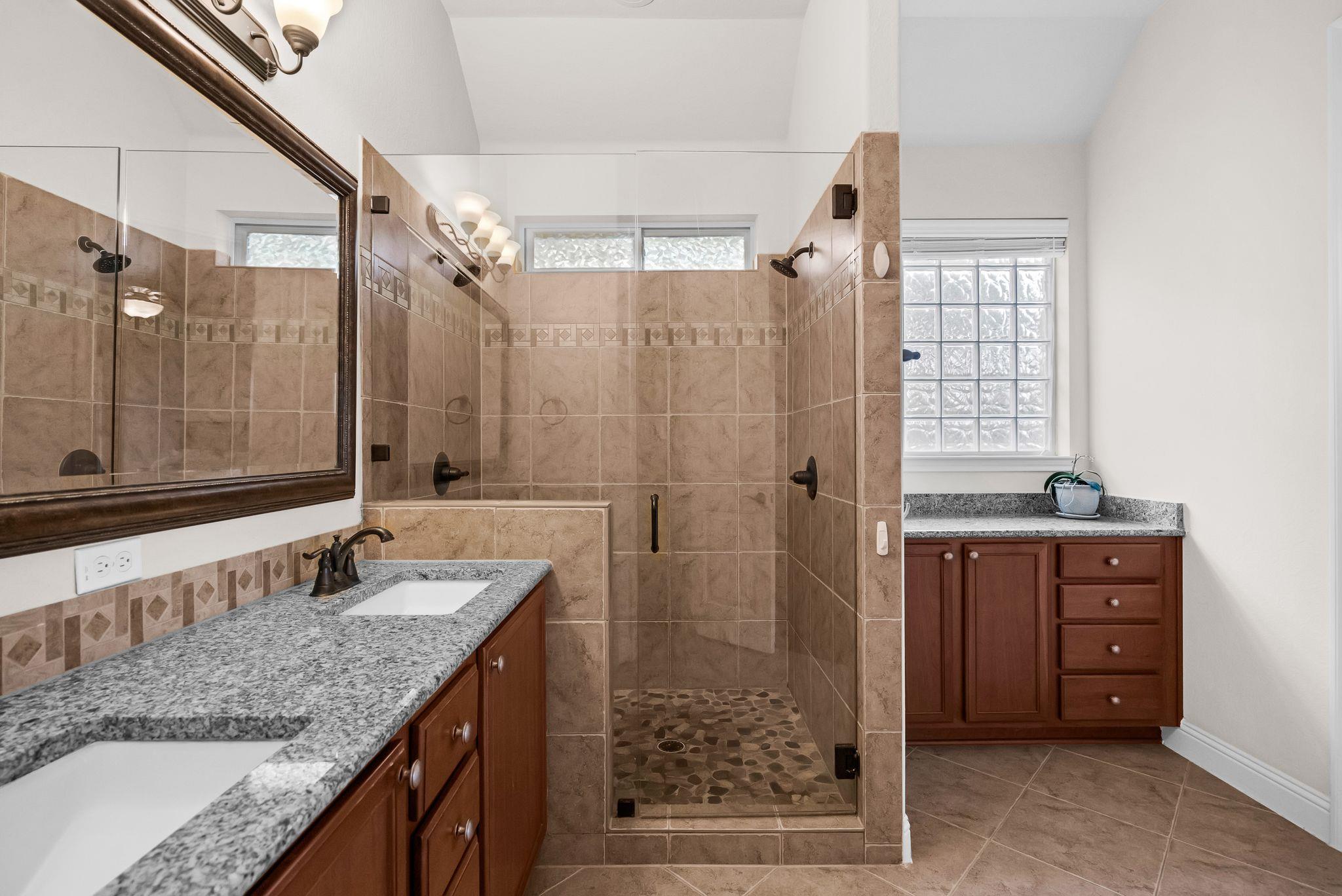 212 Tavish Trl, Austin, TX 78738