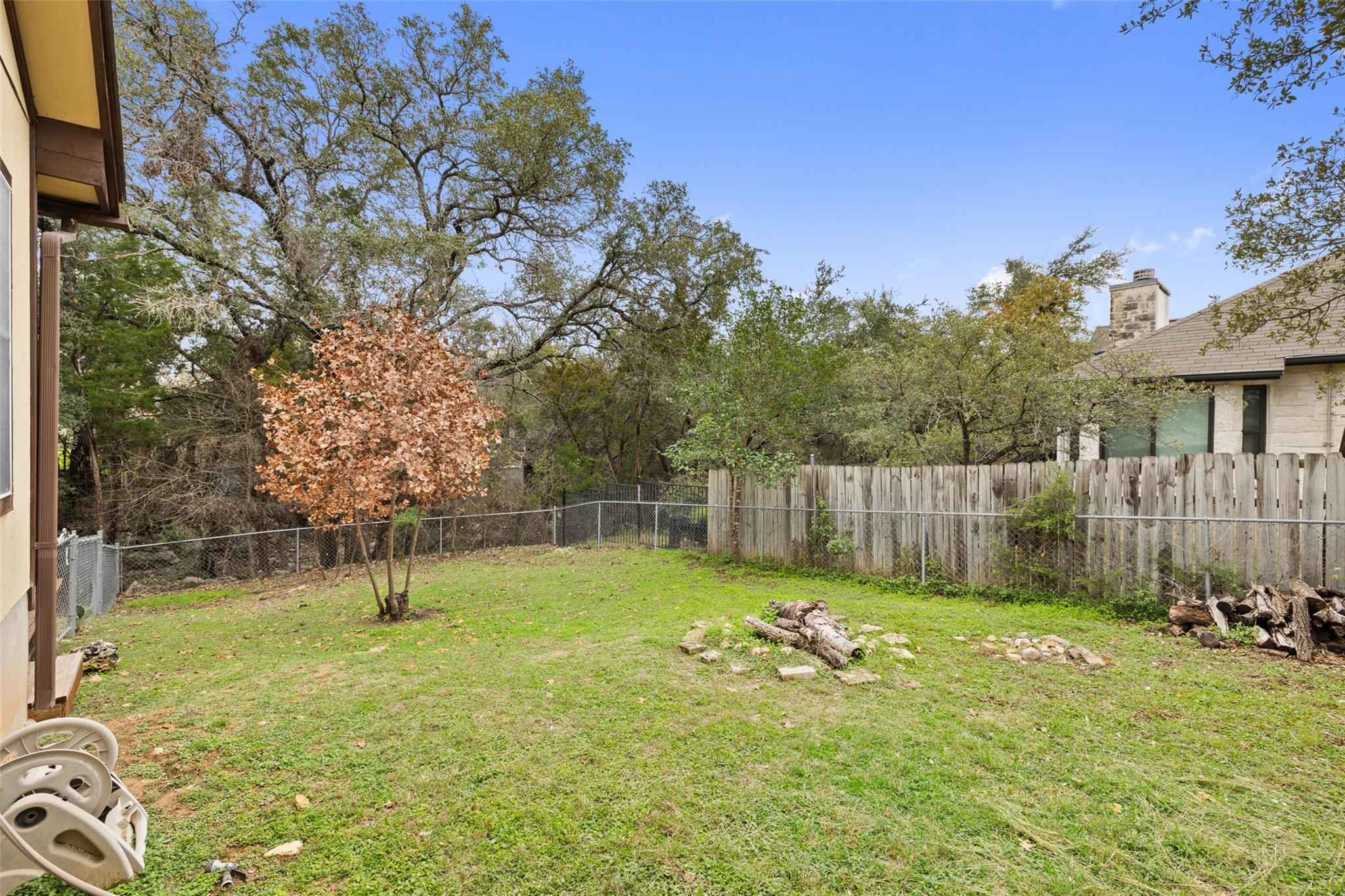 1301 S Quinlan Park Rd, Austin, TX 78732