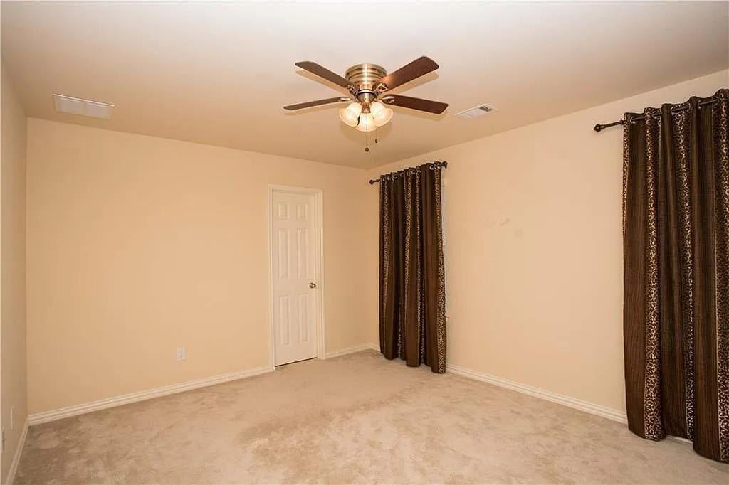 2859 Nolina Ln, Round Rock, TX 78681