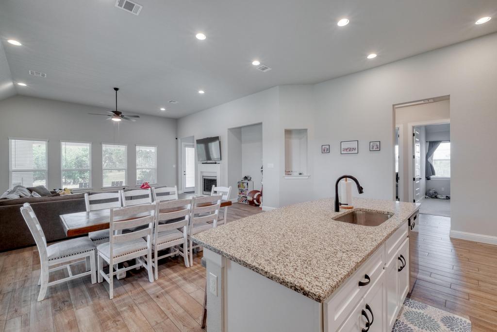 Cedar Creek, TX 78612