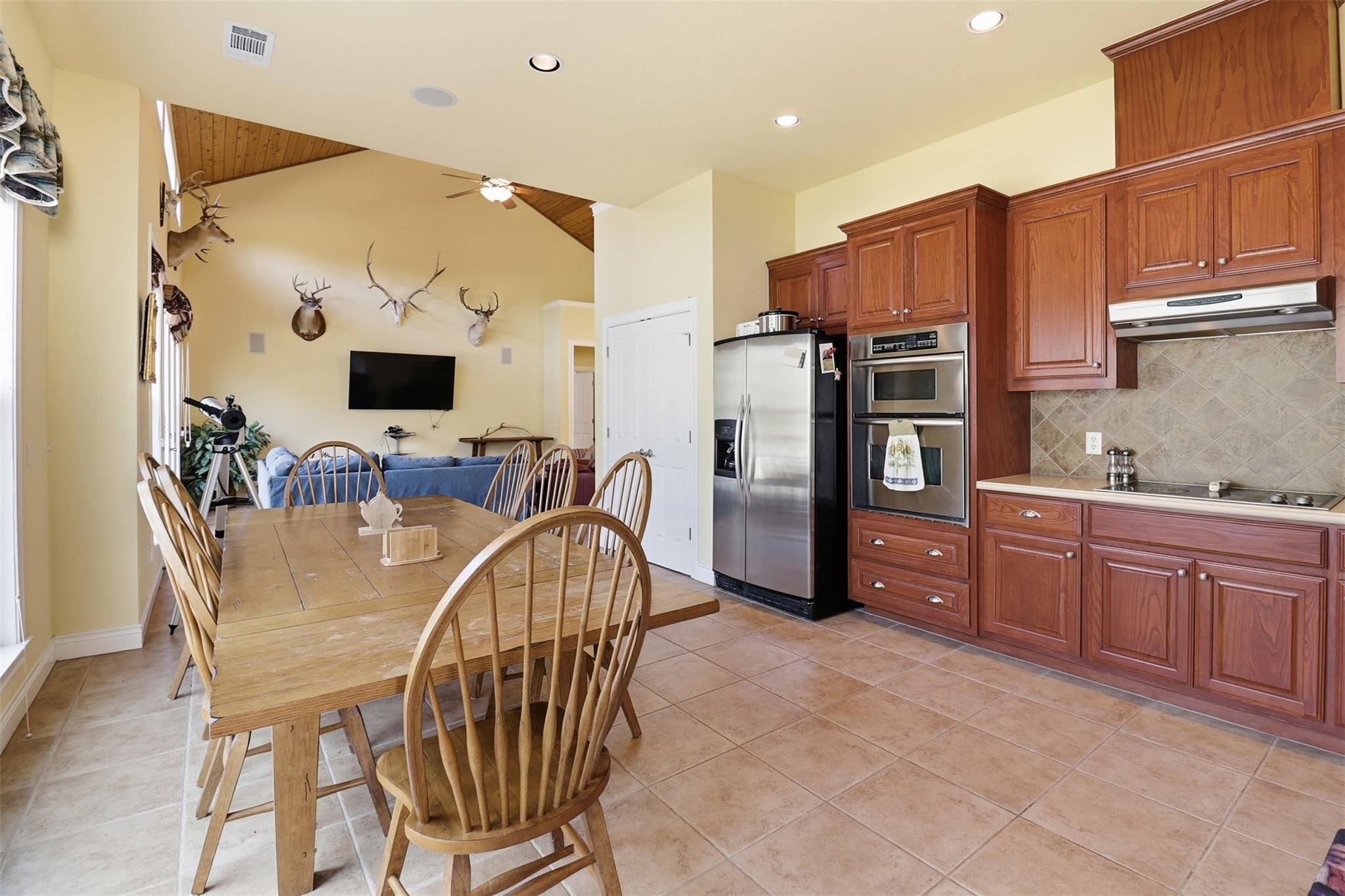 2030 County Road 140, Burnet, TX 78611