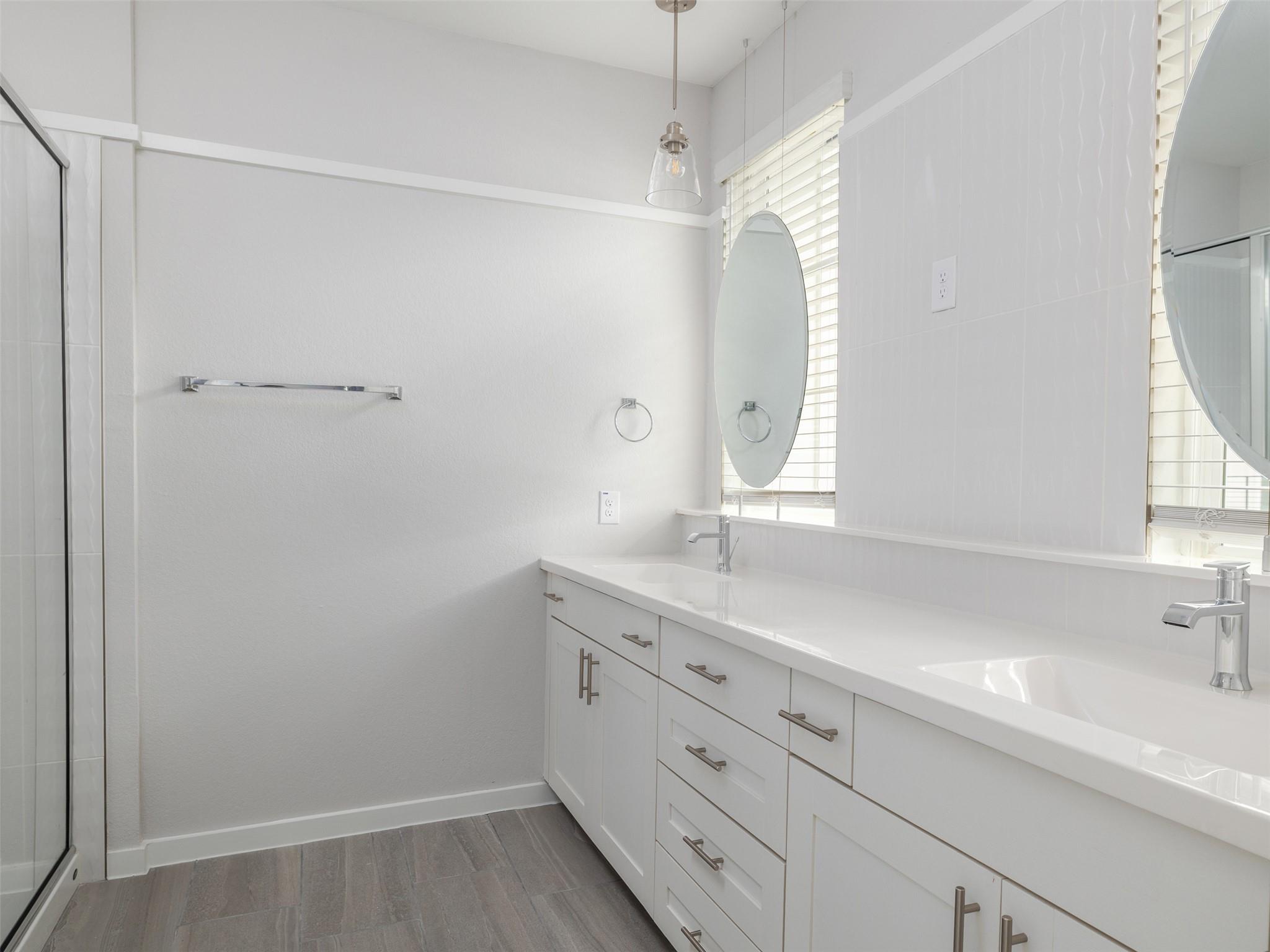 12001 Vista Parke Dr # 1204, Austin, TX 78726