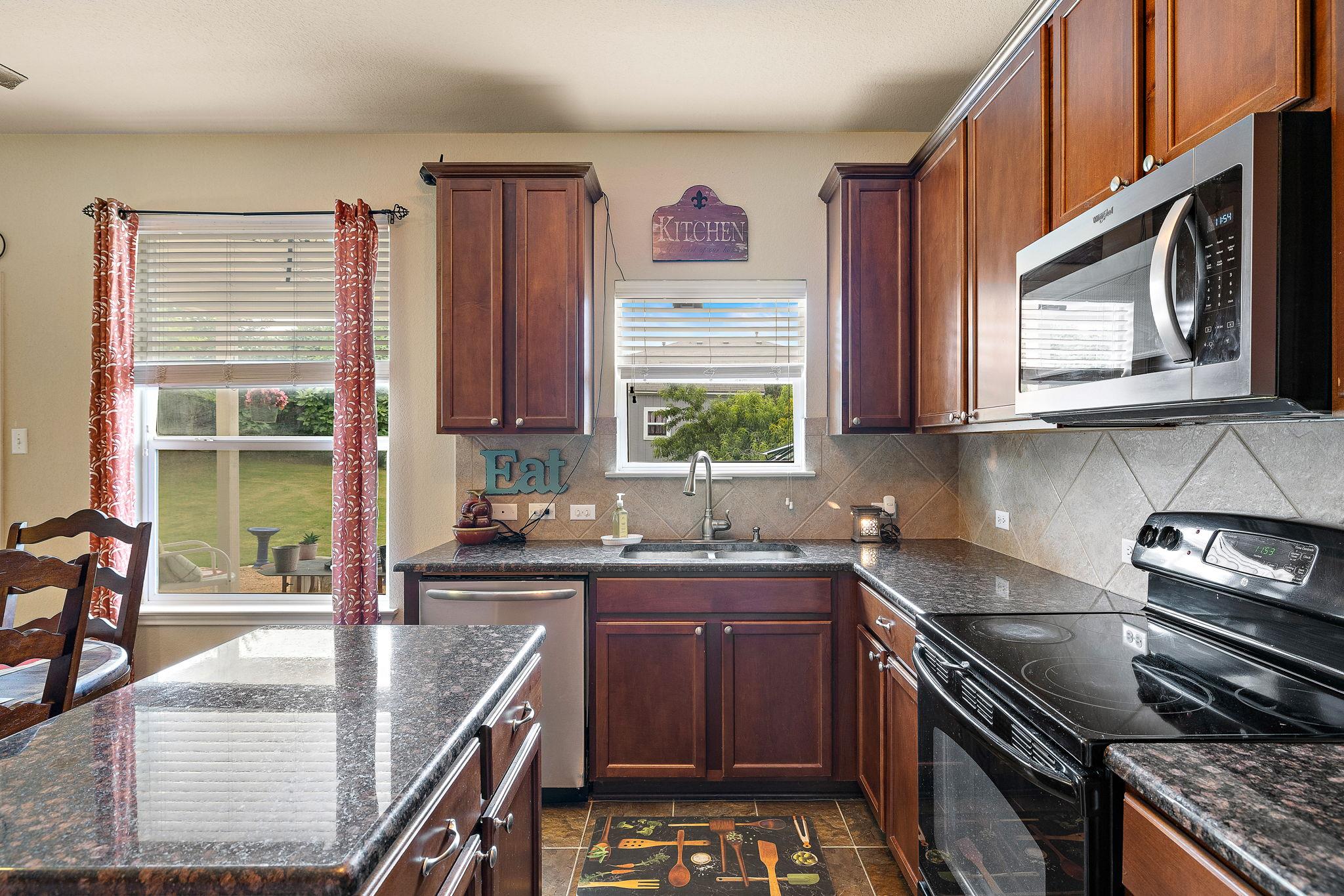 326 Comal Run, Hutto, TX 78634