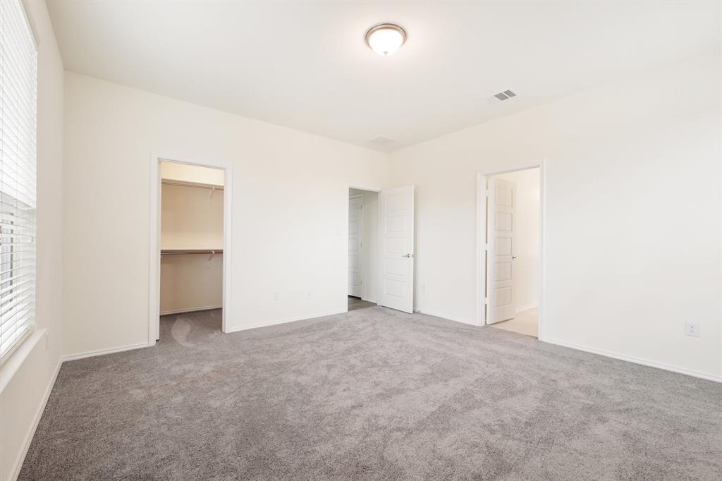 100 Jarbridge Dr, Kyle, TX 78640