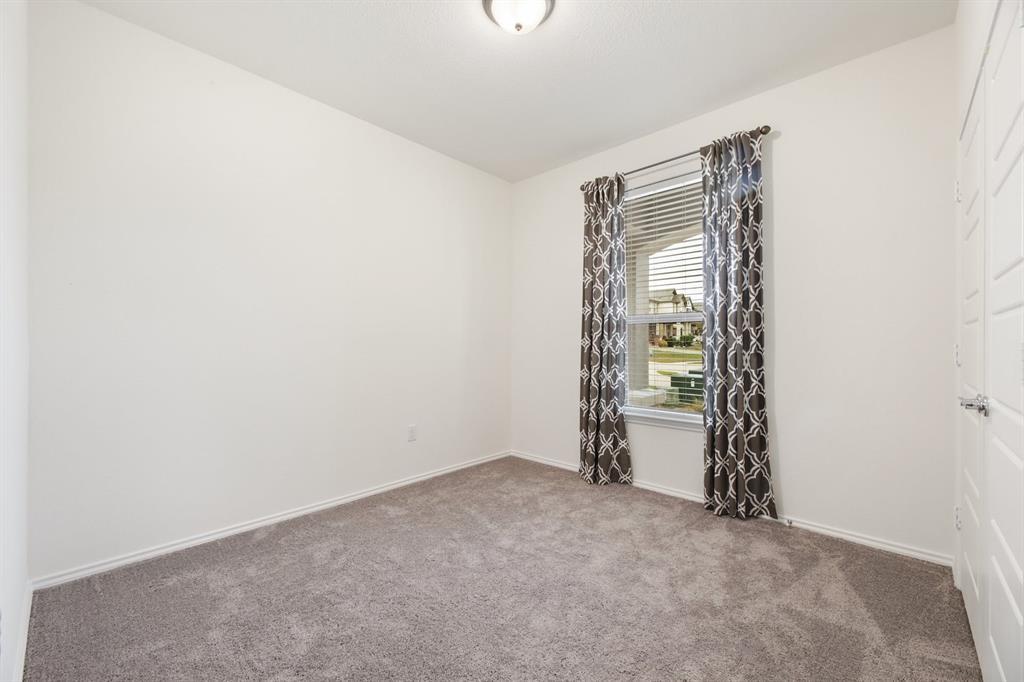 100 Jarbridge Dr, Kyle, TX 78640